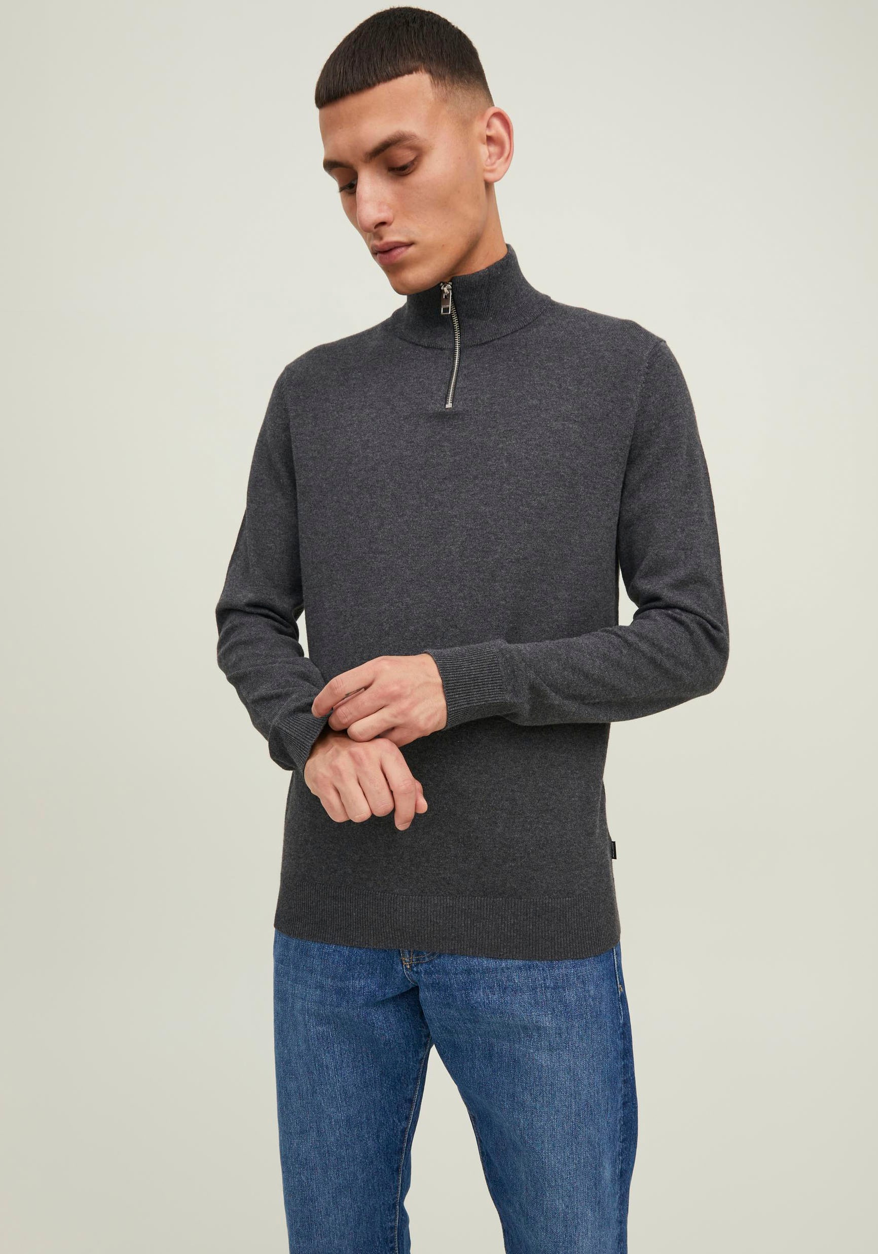 Jack & Jones Strickpullover »EMIL KNIT HALF ZIP«, mit kurzem Reißverschluss im Troyer-Look