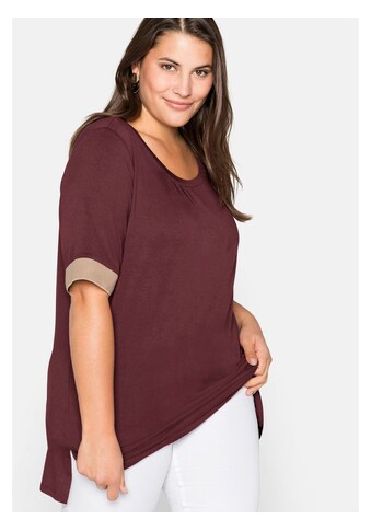 Sheego Rundhalsshirt »Shirt«, mit Kontrastbündchen, aus Viskose kaufen
