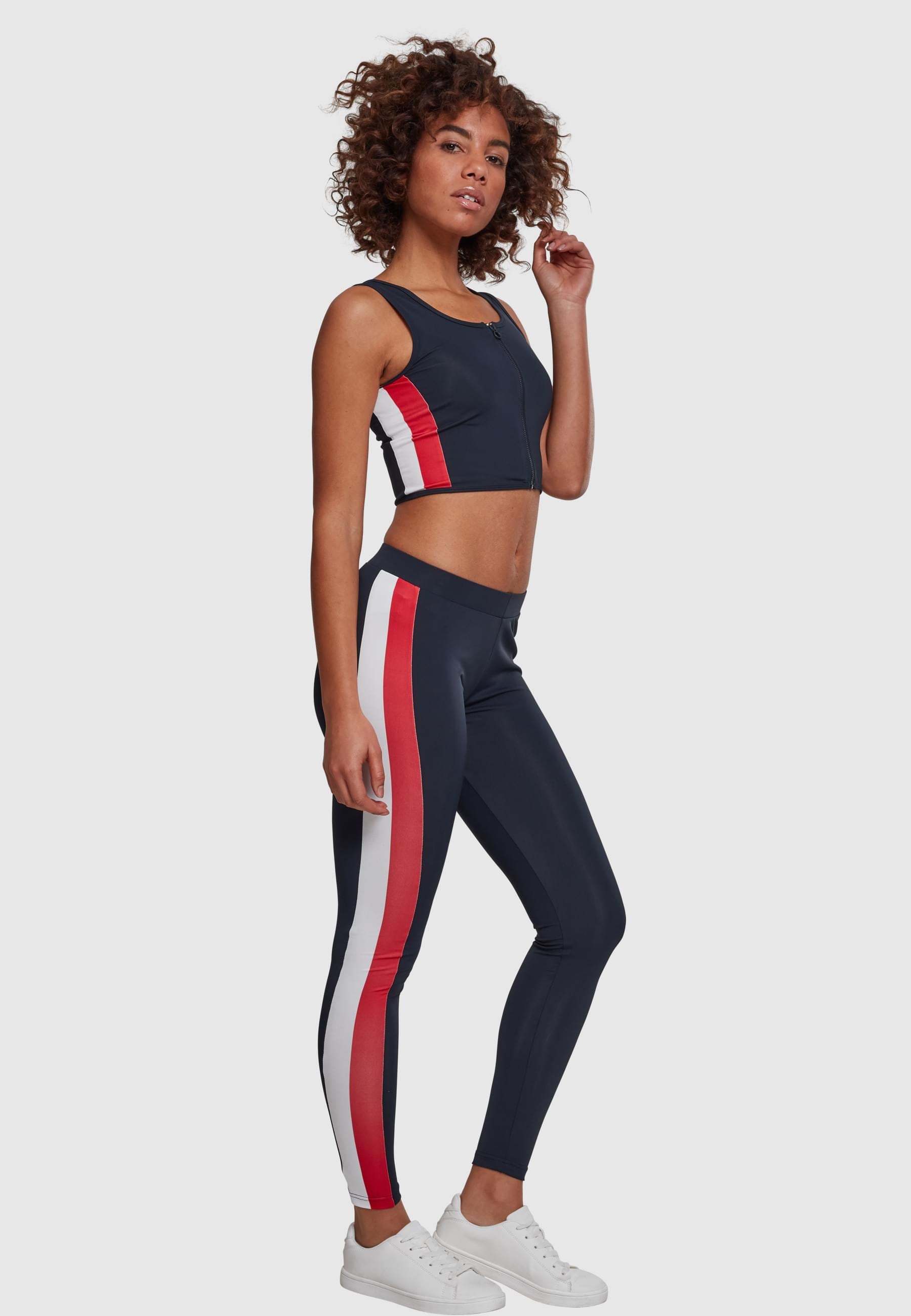URBAN CLASSICS Muskelshirt »Urban Classics Damen Ladies Side Stripe Cropped Zip Top«, (1 tlg.)