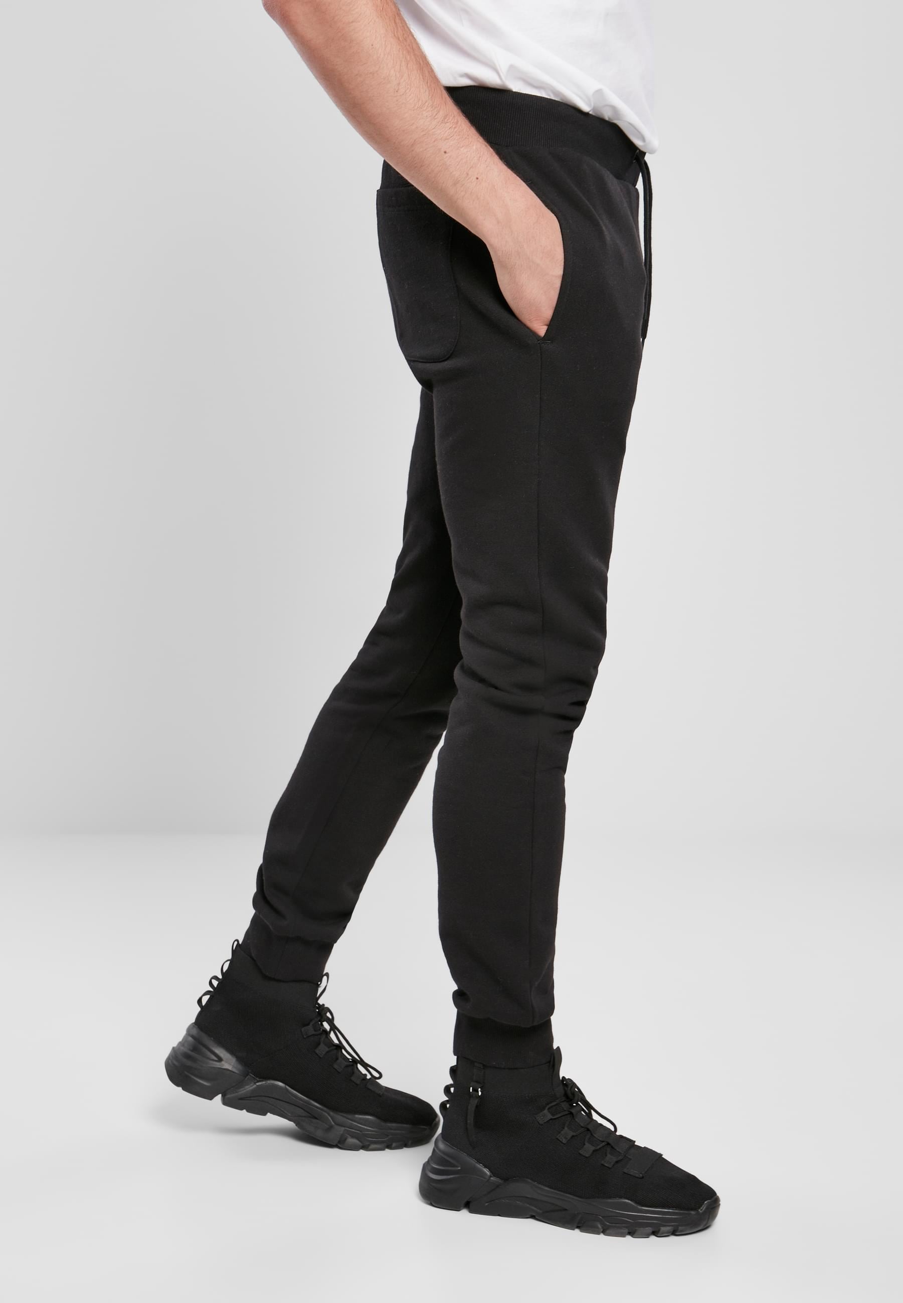 URBAN CLASSICS Jogginghose »Urban Classics Herren Organic Basic Sweatpants«, (1 tlg.)