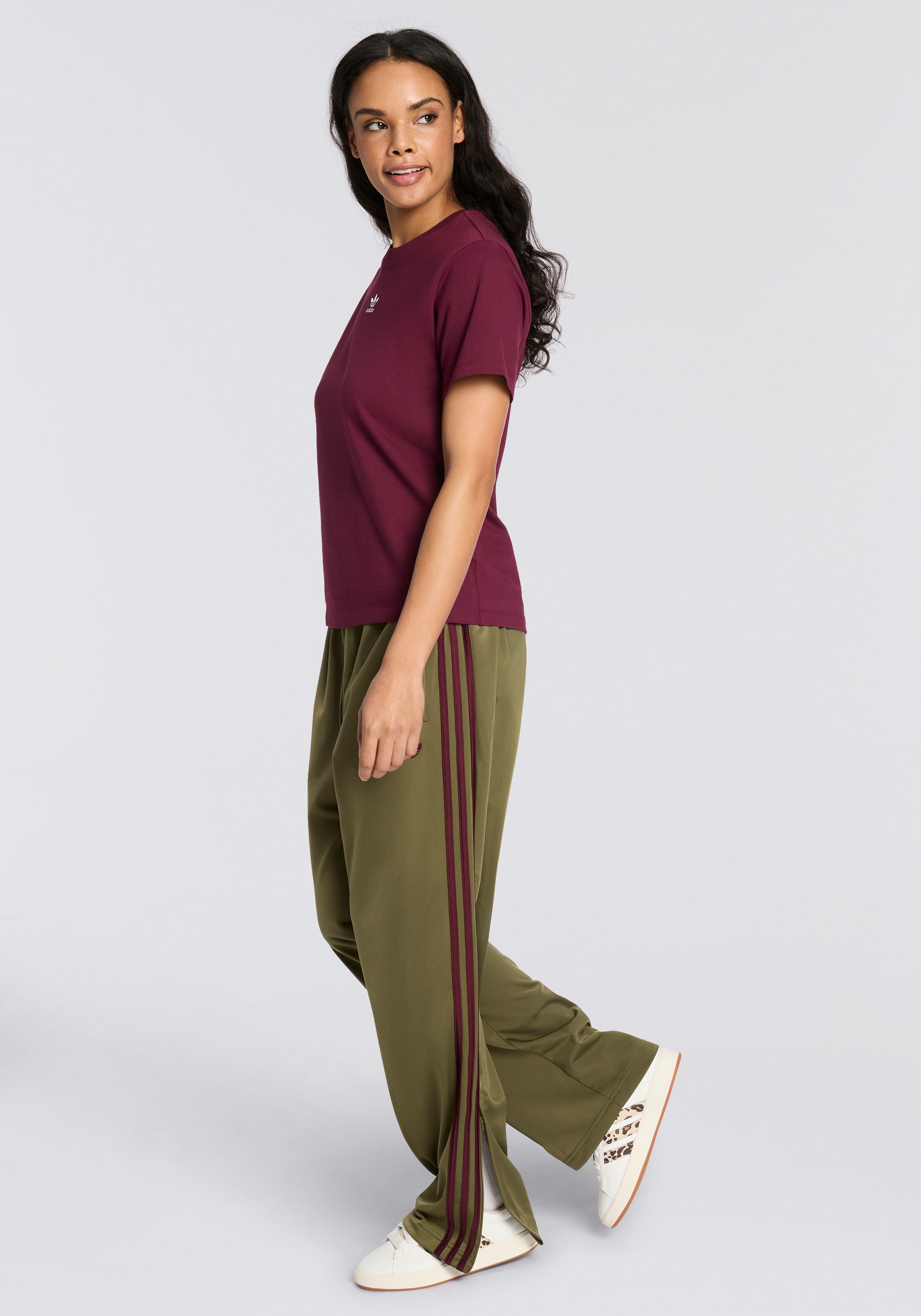 adidas Originals T-Shirt »ADICOLOR ESSENTIALS REGULAR«