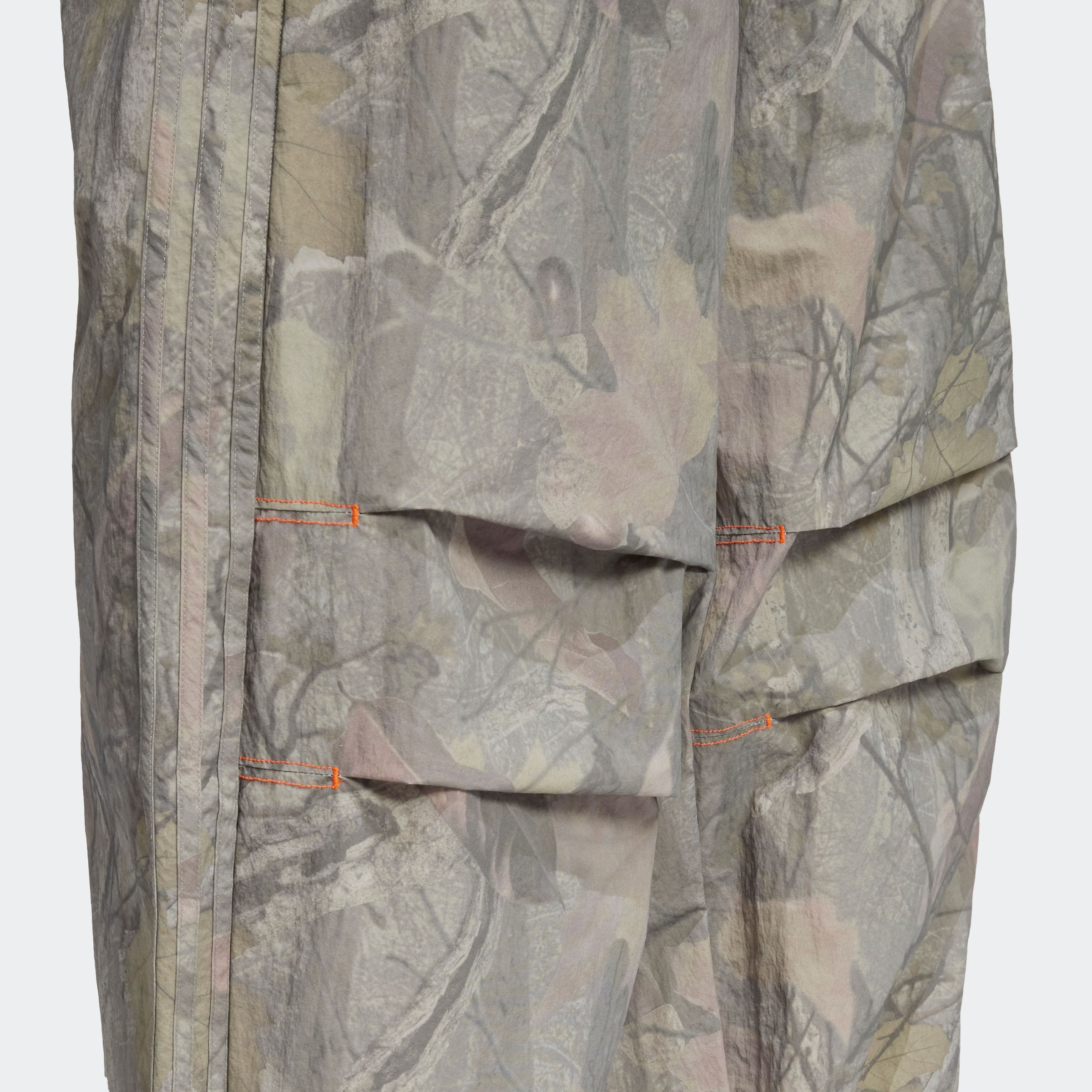 adidas Originals Sporthose »CAMO PANT Q1«, (1 tlg.)
