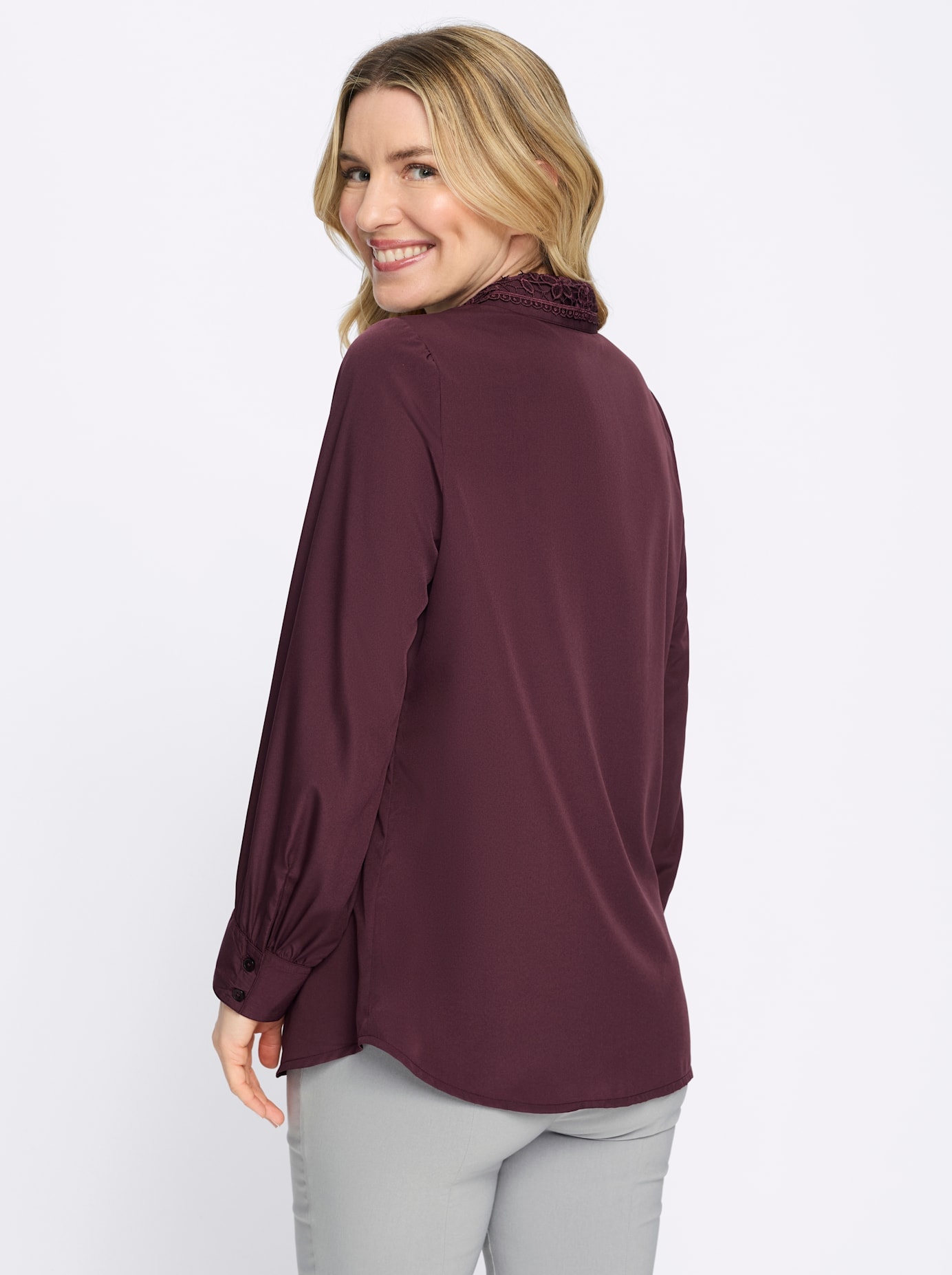Classic Basics Spitzenbluse