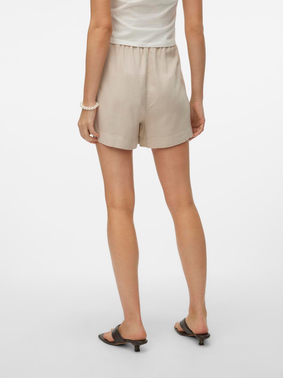 Vero Moda Shorts »VMMYMILO HW PAPERBAG SHORTS WVN GA«, mit Leinen