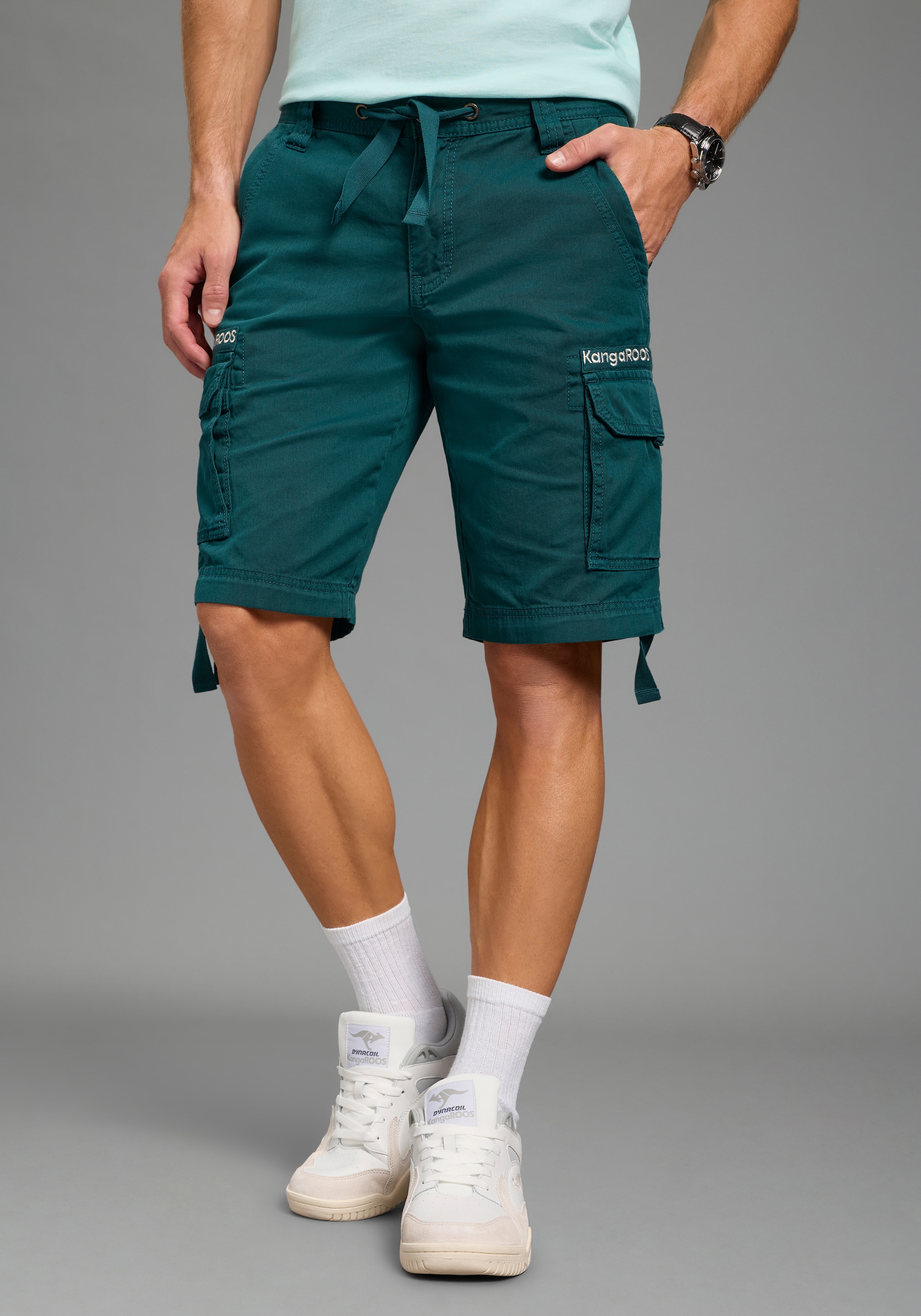 KangaROOS Cargoshorts gerade geschnitten, mit Bindeband am Beinabschluss und Bund