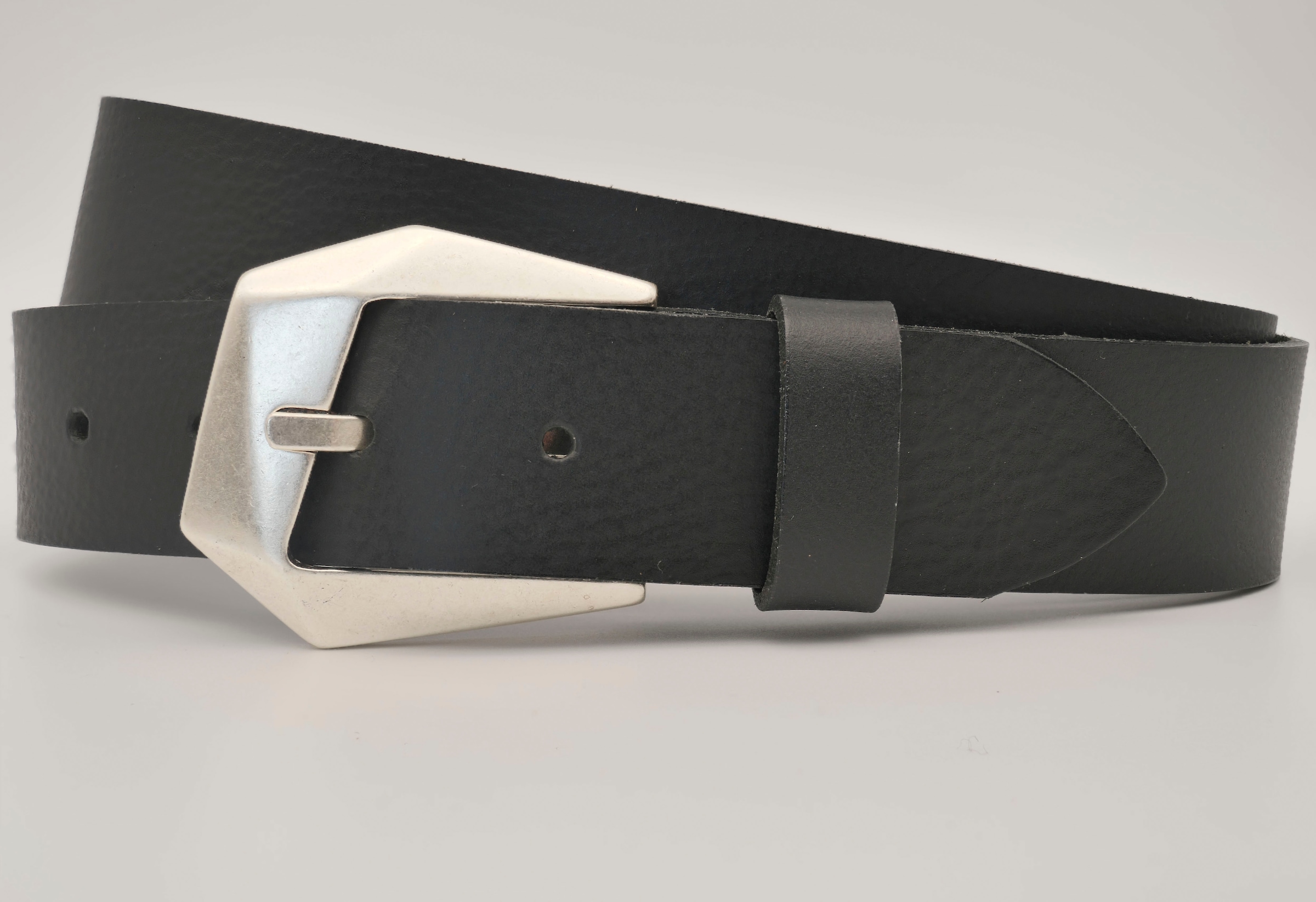 AnnaMatoni Odinis diržas su silberner Schließe