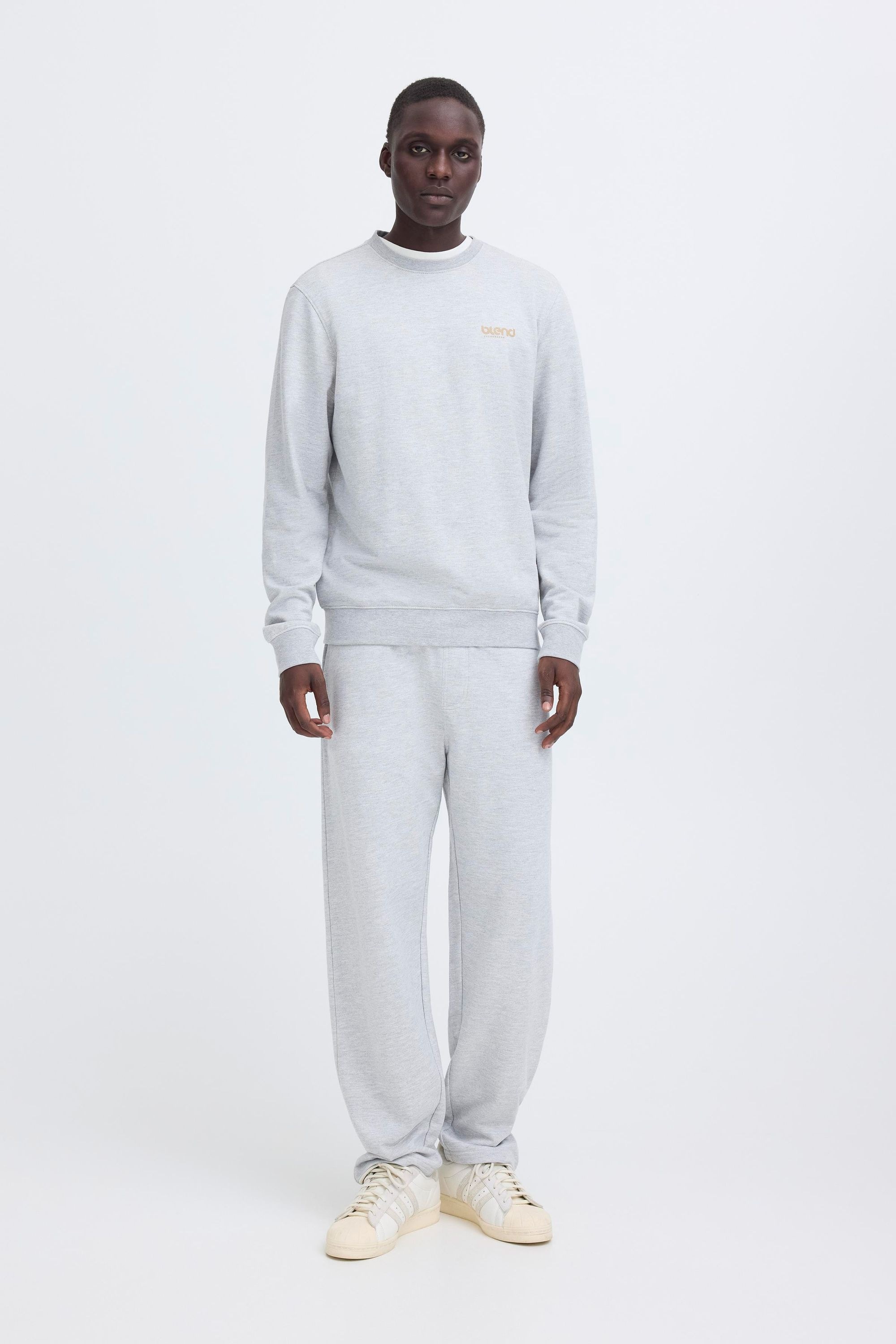 Thumbnail - Blend Rundhalspullover "BHBrody" Lässiges Sweatshirt mit auffälligem Backprint