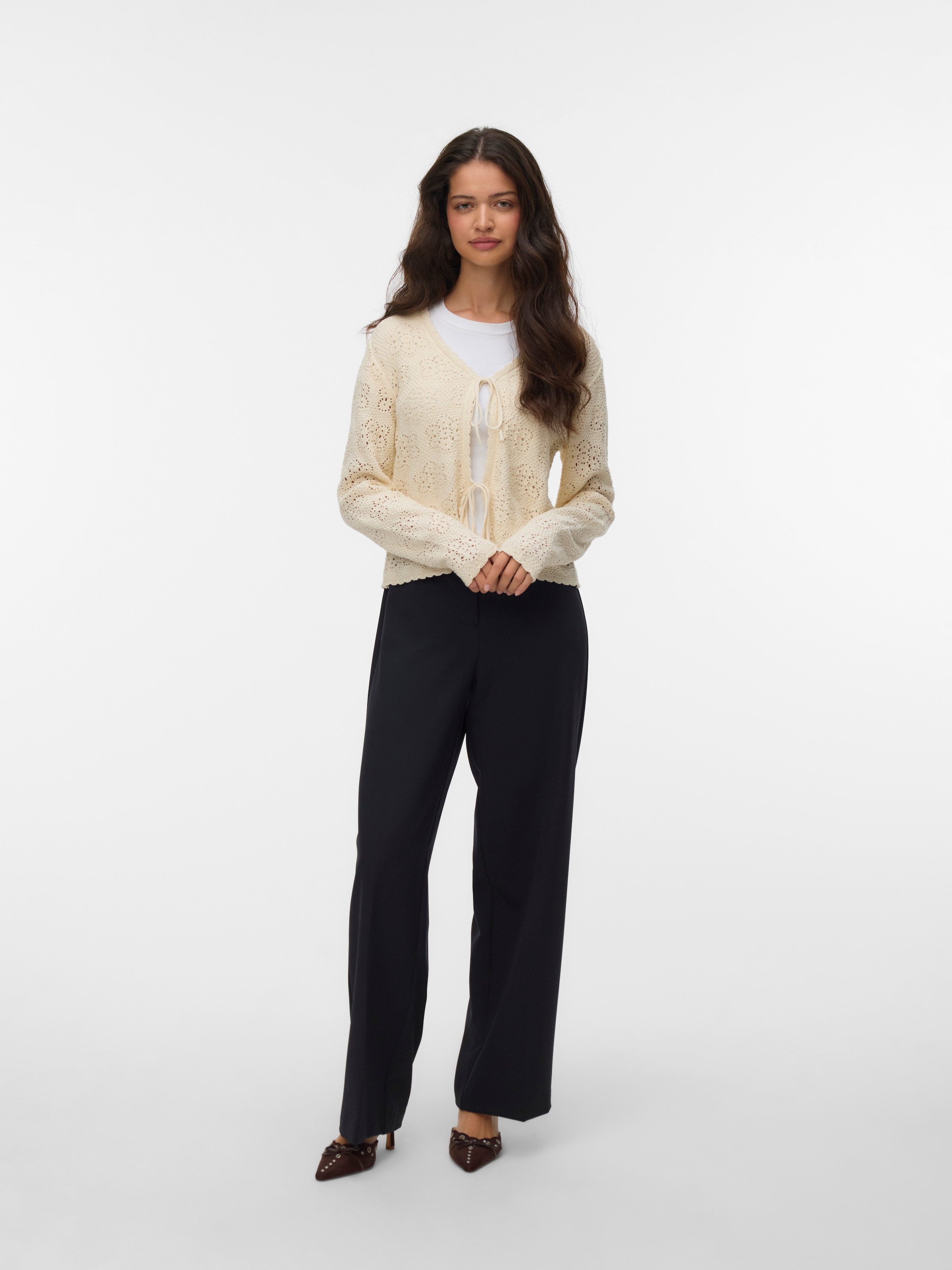 Vero Moda Strickjacke »VMAVA LS V-NECK TIE STRING CARDIGAN« Baumwolle, gewellte Strickbündchen