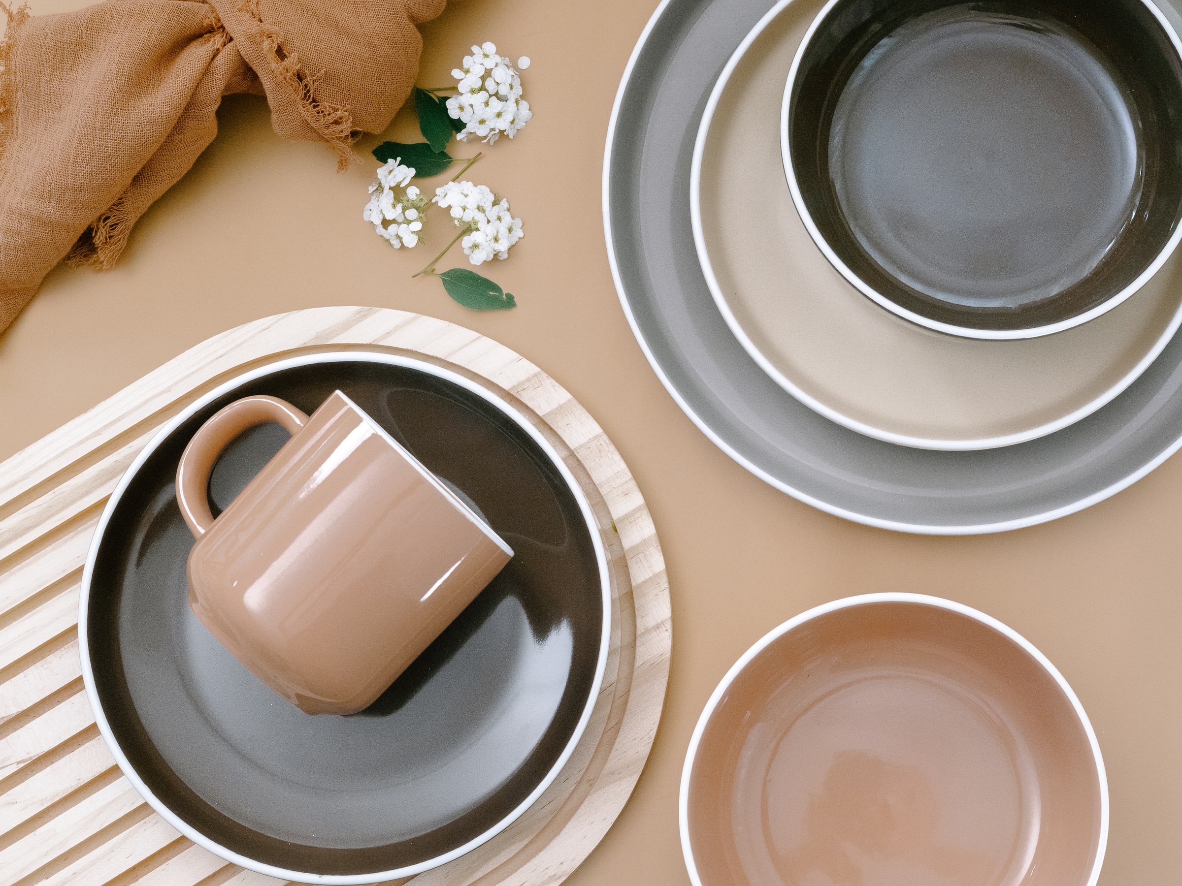 CreaTable Kombiservice »Nordic Mocha Mousse, Service 16-tlg.« Nordische Ästhetik, Glanzvolle Glasur