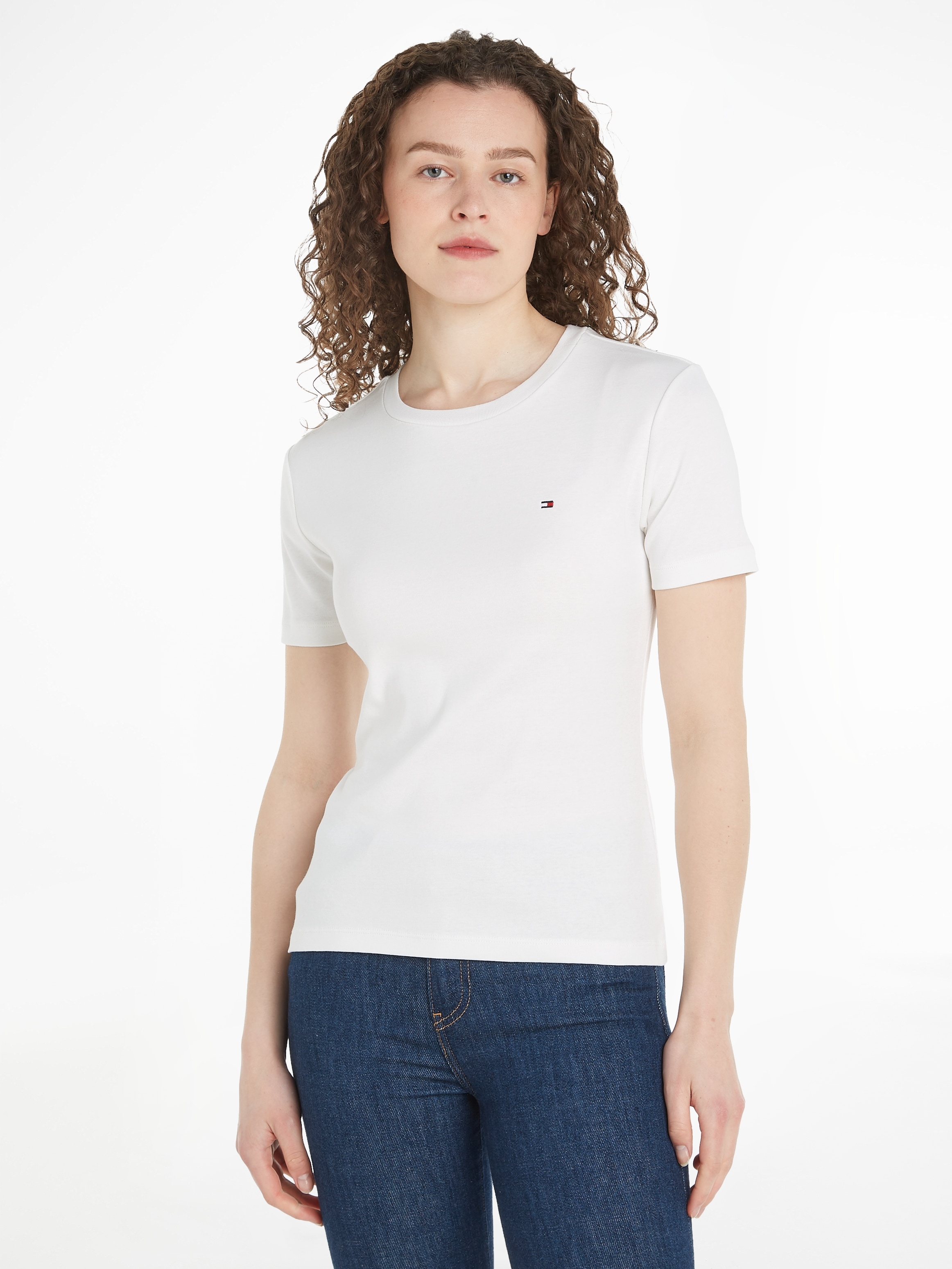 Tommy Hilfiger Stehkragenshirt »NEW CODY SLIM CROP MOCK-NK«, mit Logostickerei