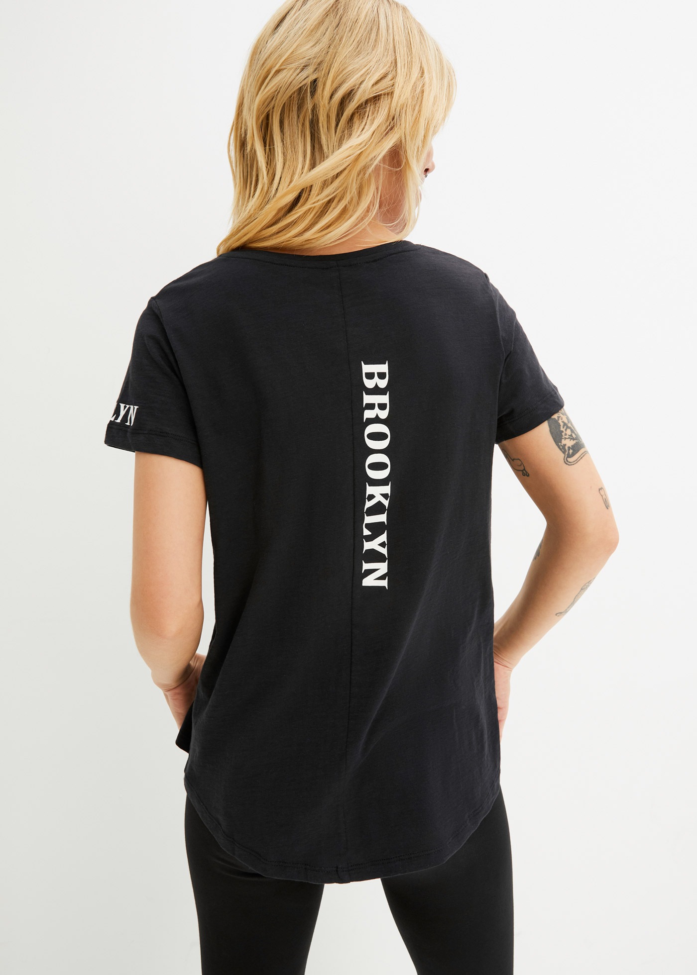 bonprix T-Shirt Oversize-Passform, tiefer V-Ausschnitt, abgerundeter Saum günstig online kaufen