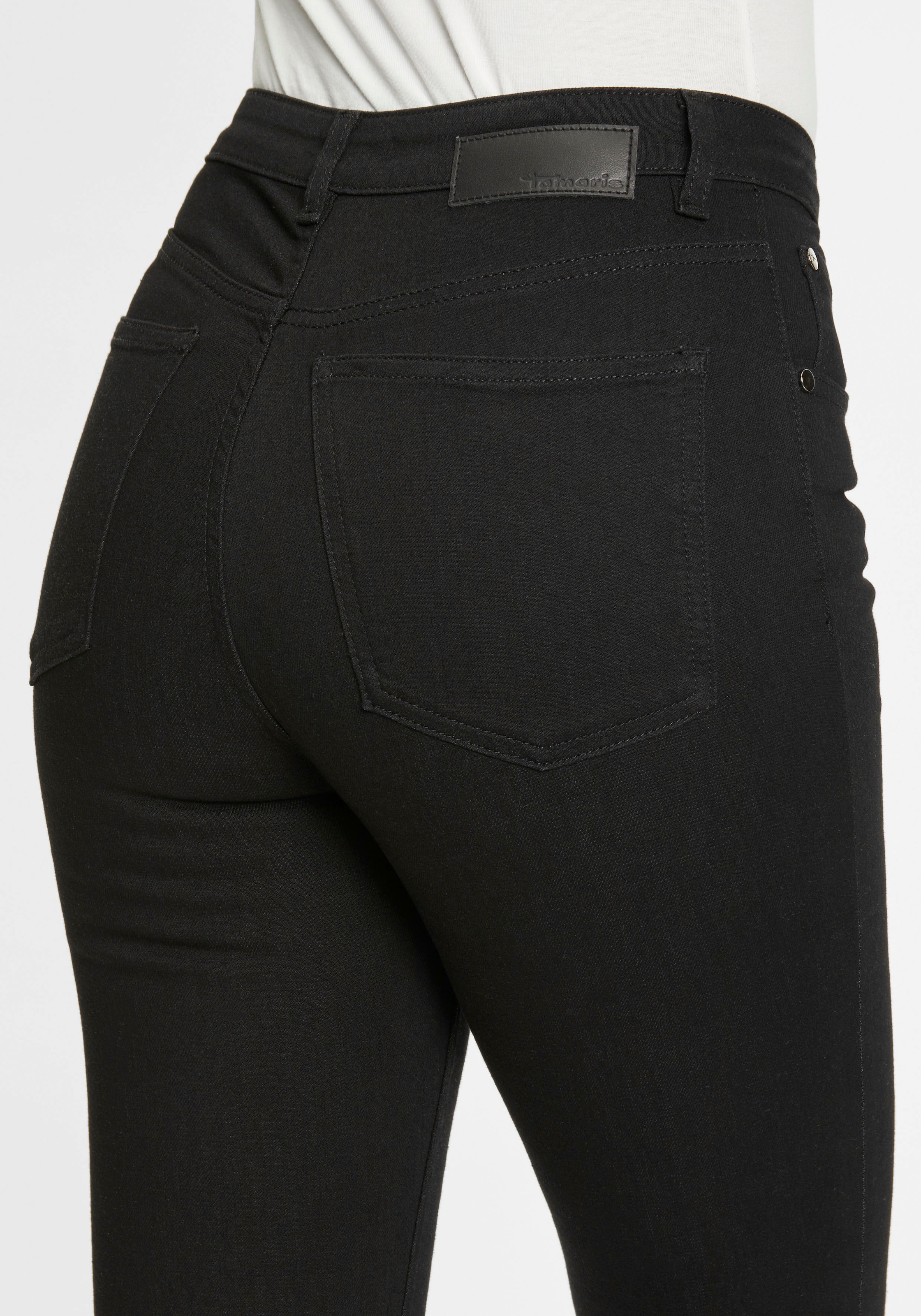 Tamaris Skinny-fit-Jeans, mit Logo-Badge - NEUE KOLLEKTION