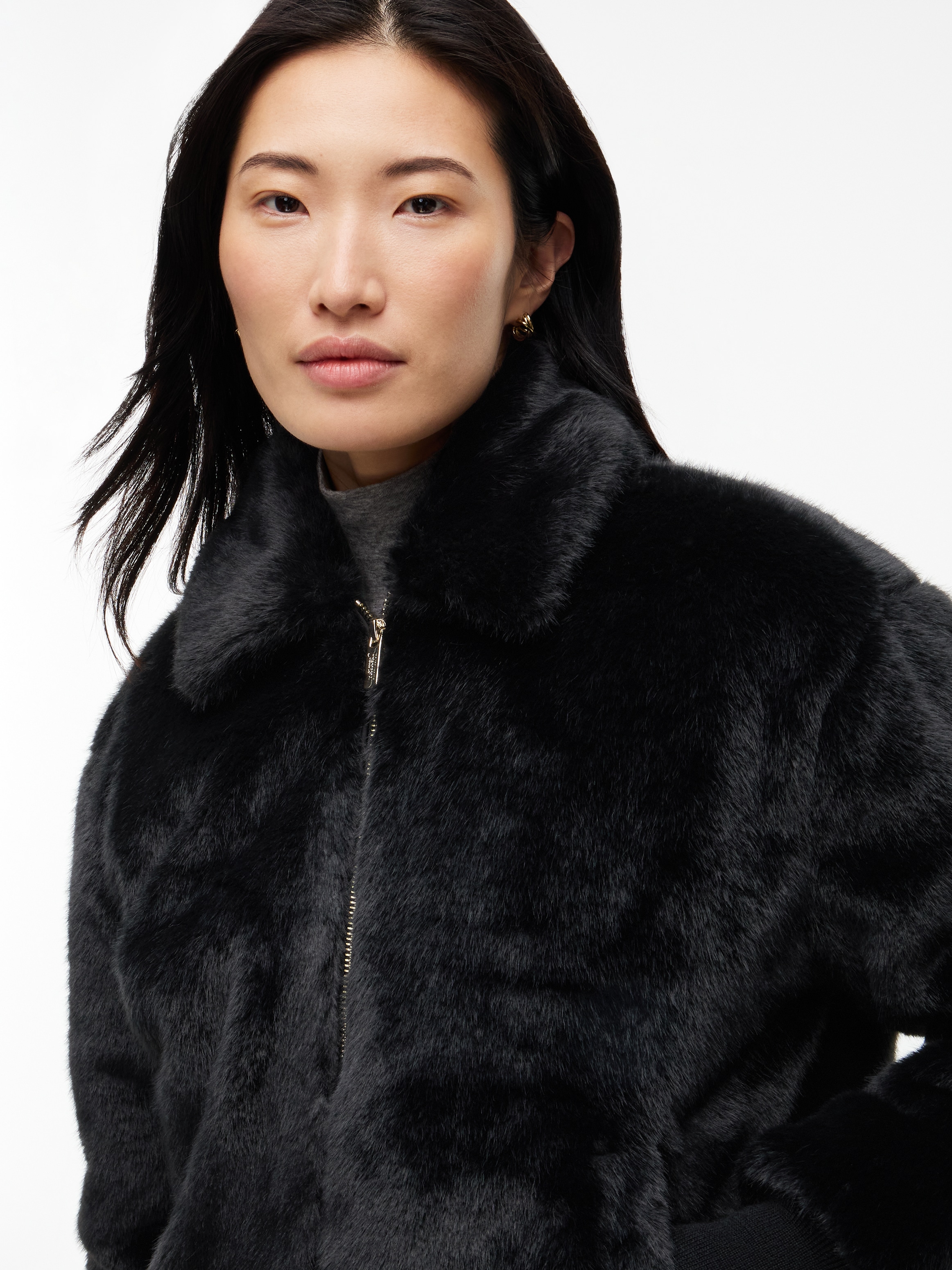 Tommy Jeans Kurzjacke »TJW FAUX FUR JACKET EXT« Kunstfaser, mit Fellimitat