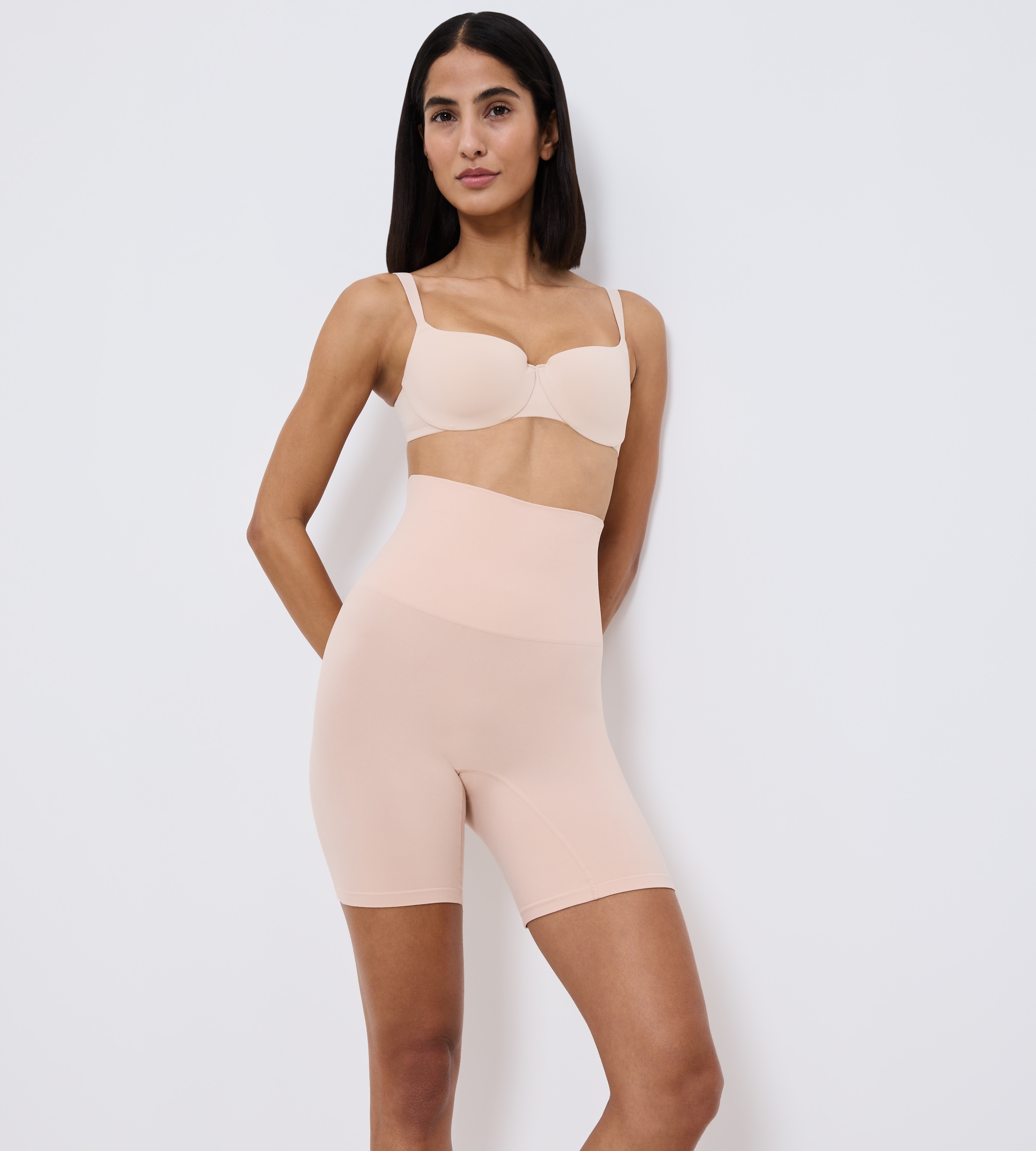 Triumph Panty »Soft Sculpt«, nahtlos, formend, hohe Abdeckung, mittlerer Halt, Bandeau-Strickbund