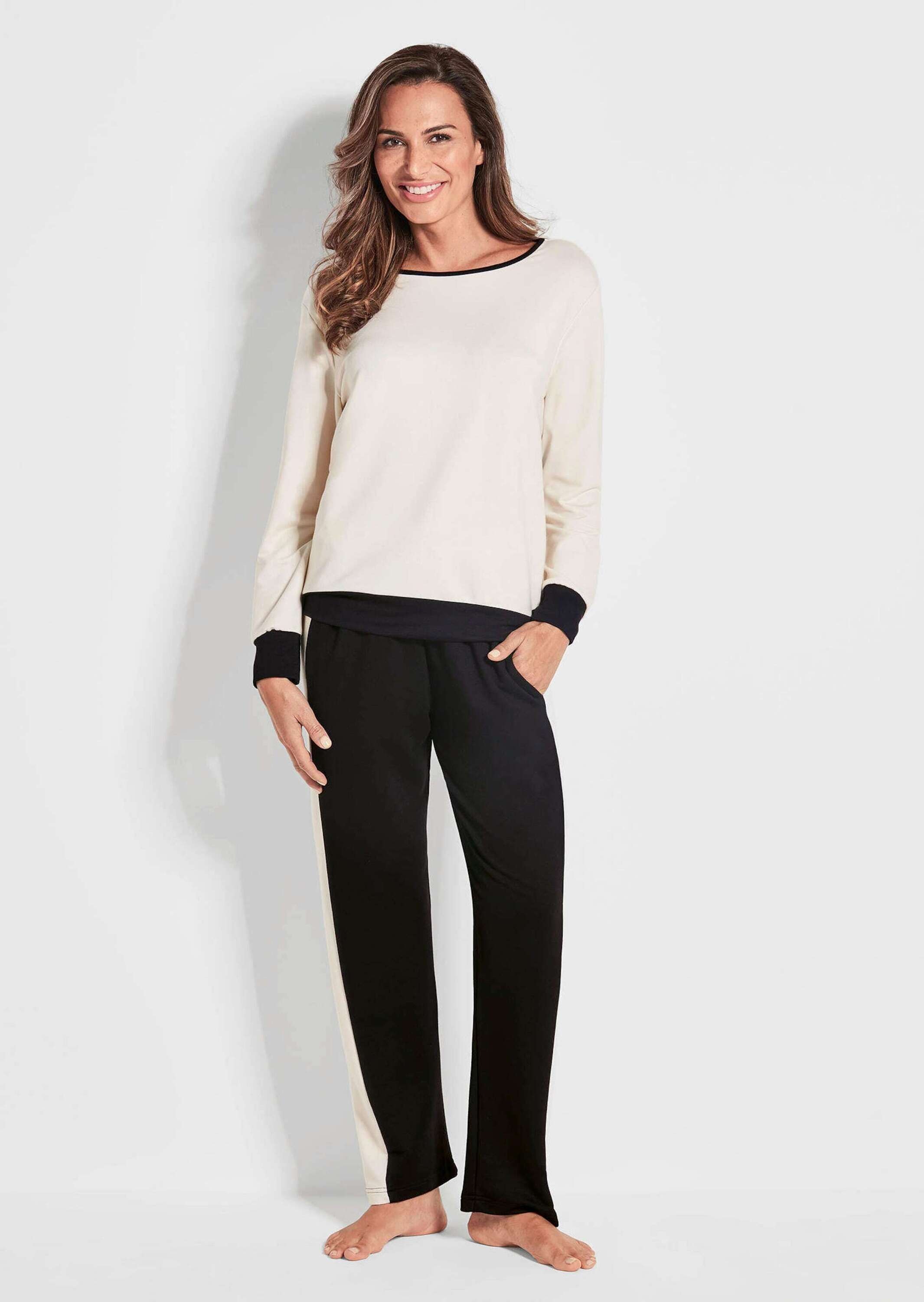 GOLDNER Homewearhose "Kurzgröße Sportive, bequeme Viskose-Stoffhose" seitli günstig online kaufen