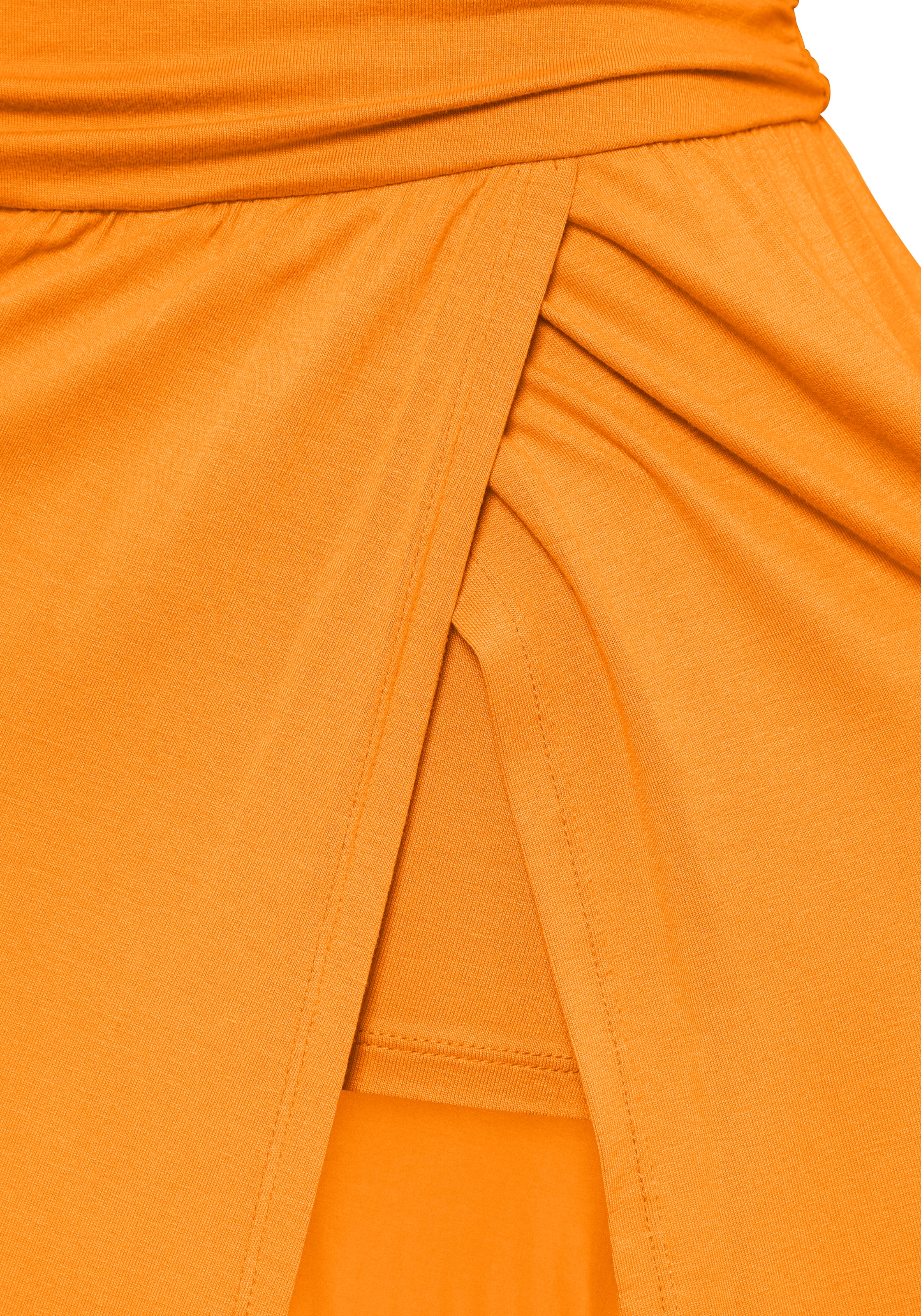LASCANA Midirock »mit integrierter Shorts und kleiner Tasche« leichter Strandrock, luftiger Sommerrock mit Shorts, Jerseyrock