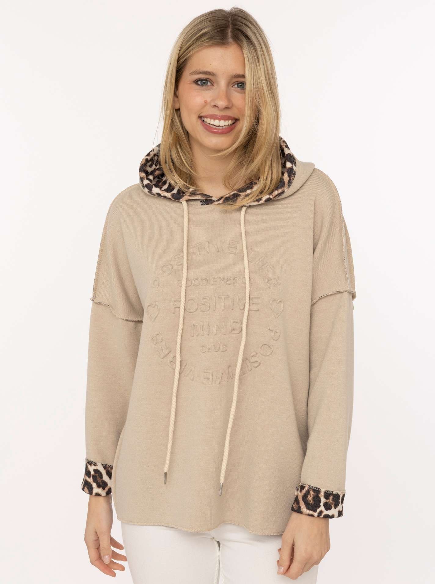 Zwillingsherz Hoodie ""Leo & Uni"", Leo-Muster an Kapuze und Ärmelumschlag, Stempeldruck