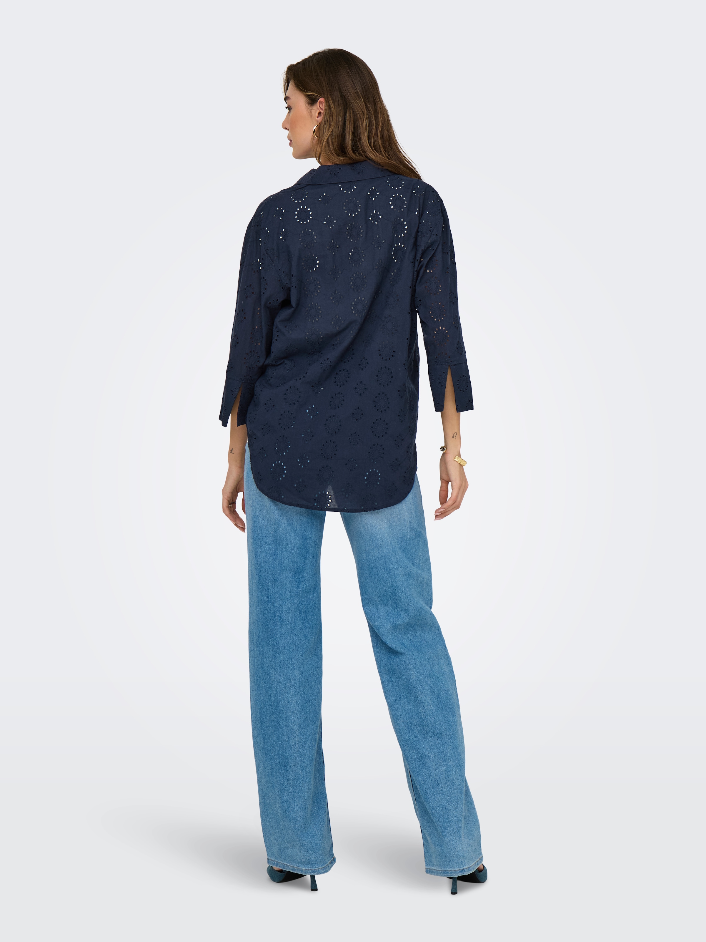 JDY Hemdbluse »JDYTALLIE 3/4 LONG SHIRT WVN NOOS«, mit Lochstickerei-Detail