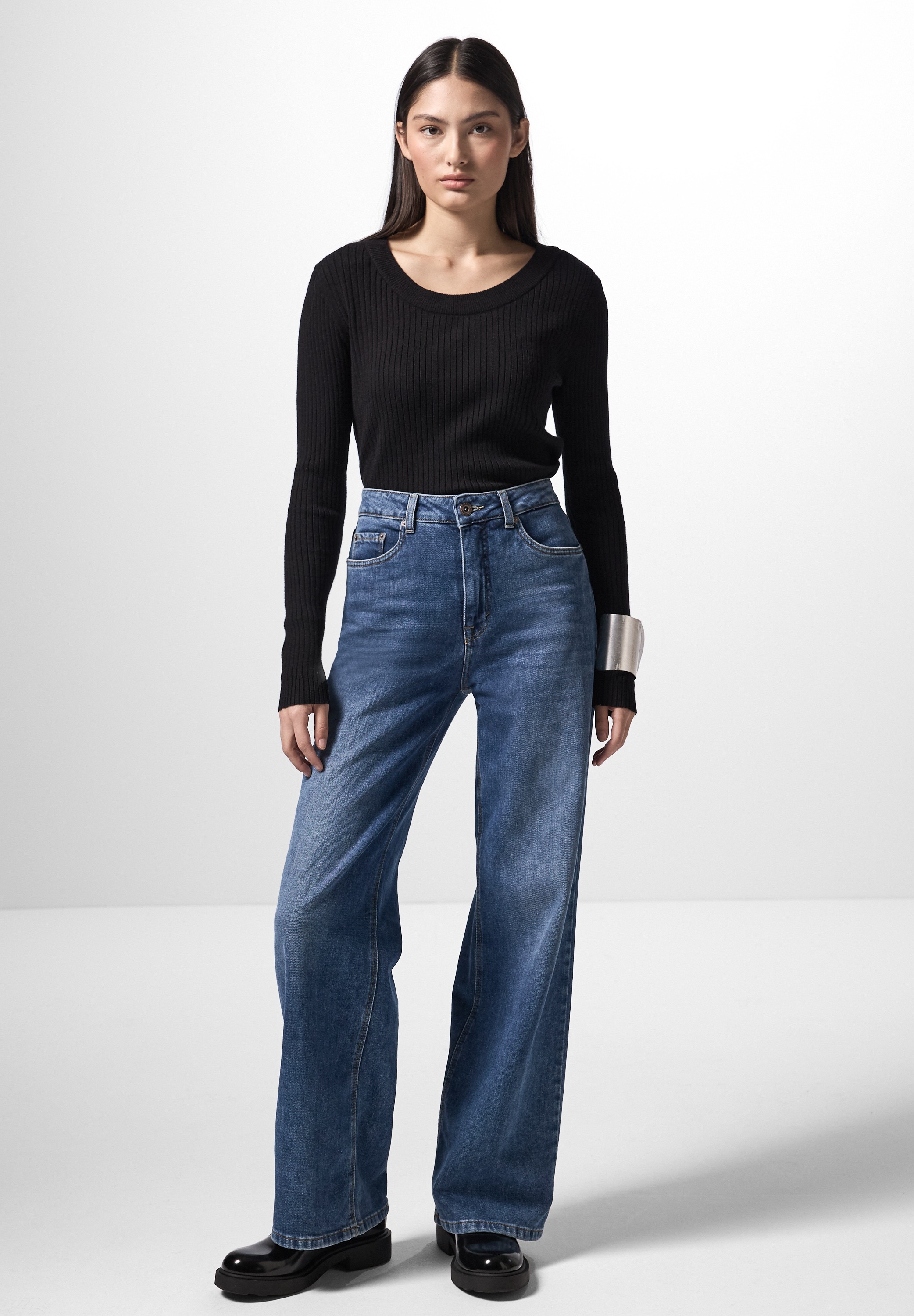 STREET ONE STUDIO Sweatshirt, aus softem Materialmix