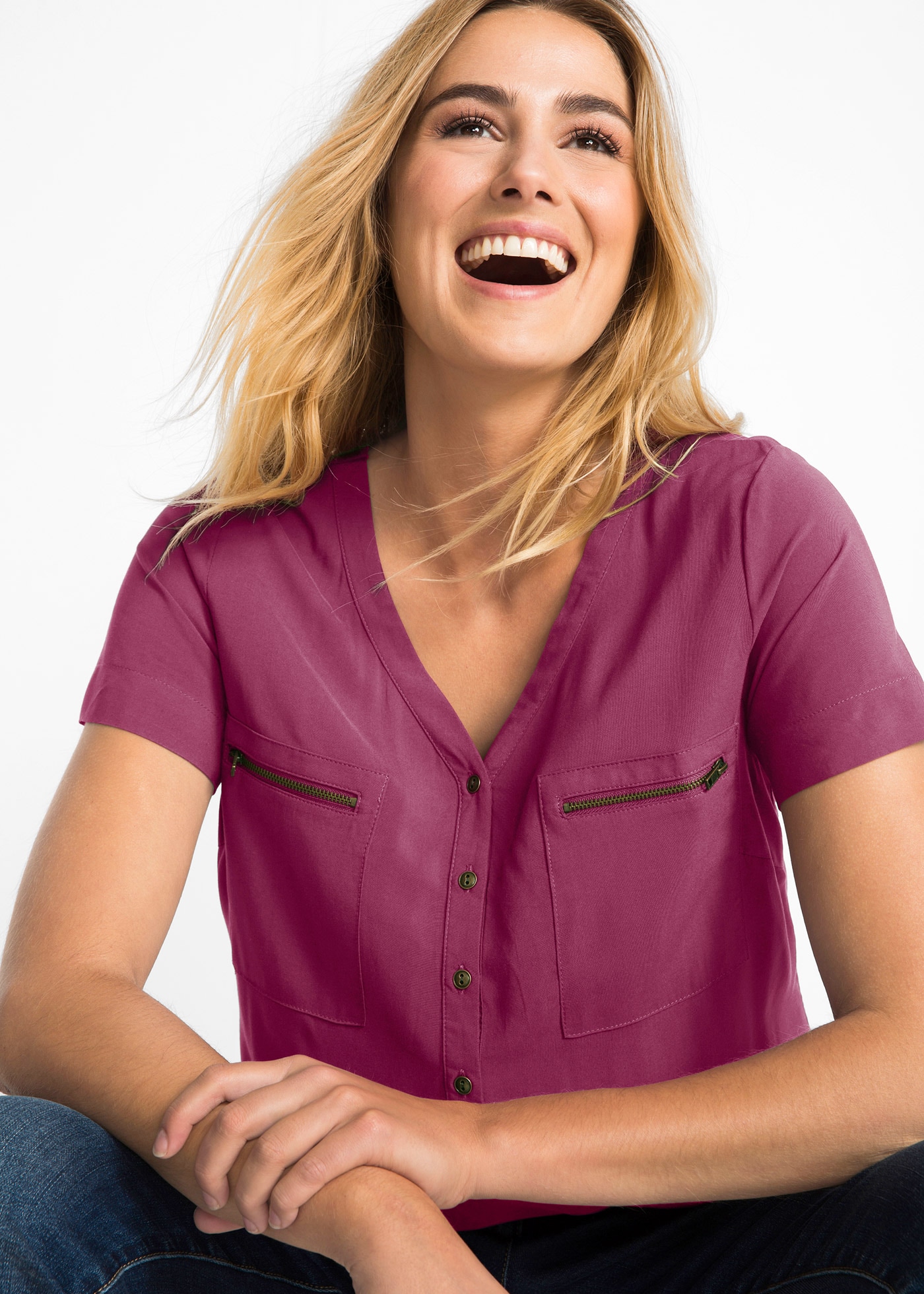 bonprix Kurzarmbluse mit kurzem Arm, aus Viskose, mit V-Ausschnitt, lockere Passform