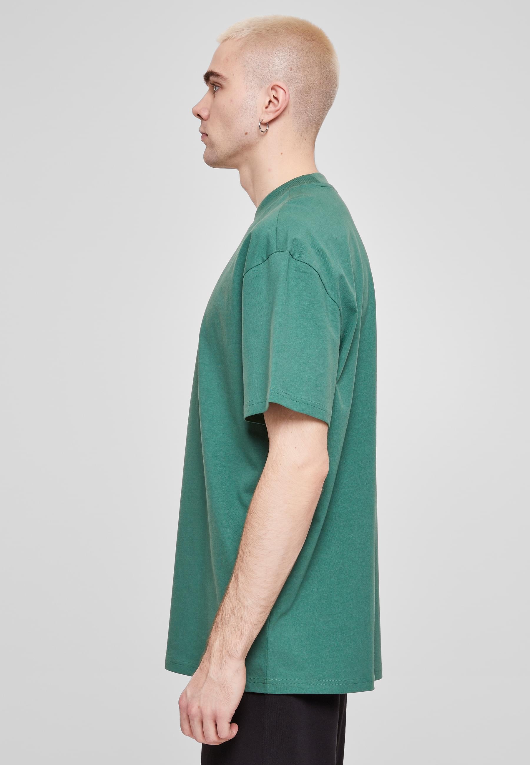 URBAN CLASSICS T-Shirt »Urban Classics Herren Oversized Mid Embroidery Tee«, (1 tlg.)