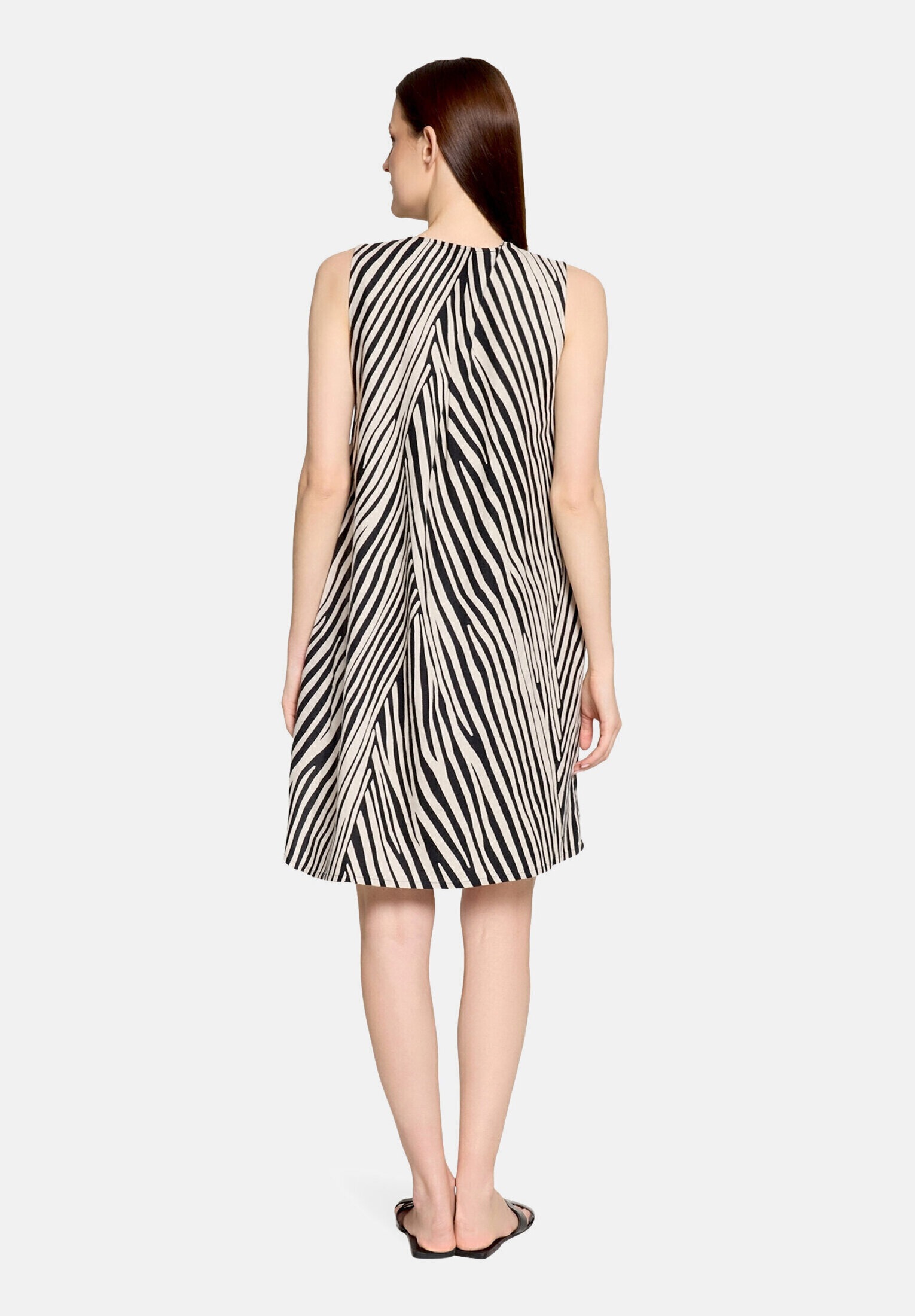 Betty Barclay Sommerkleid »Damen ohne Arm« Nahttasche