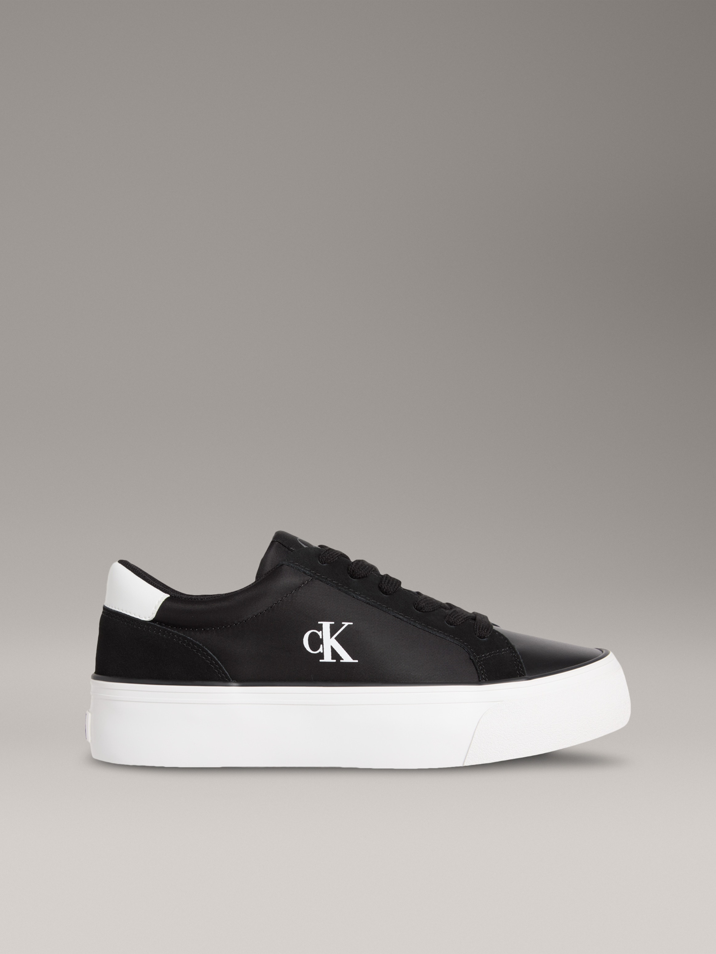 Calvin Klein Jeans Plateausneaker »VULC FLATFORM MG NYLON MIX«, Schnürschuh, Halbschuh, Freizeitsneaker mit softem Schaftrand
