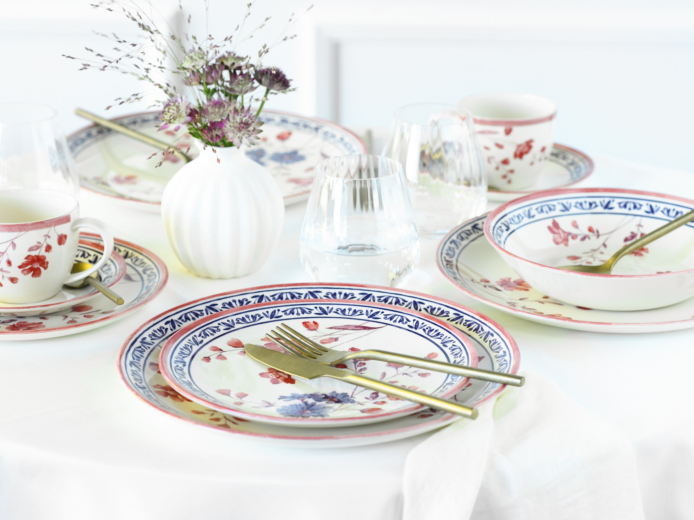 CreaTable Teller-Set »Cottage, Tellerset 18-tlg«, (Set, 18 tlg.), Blumenmotive