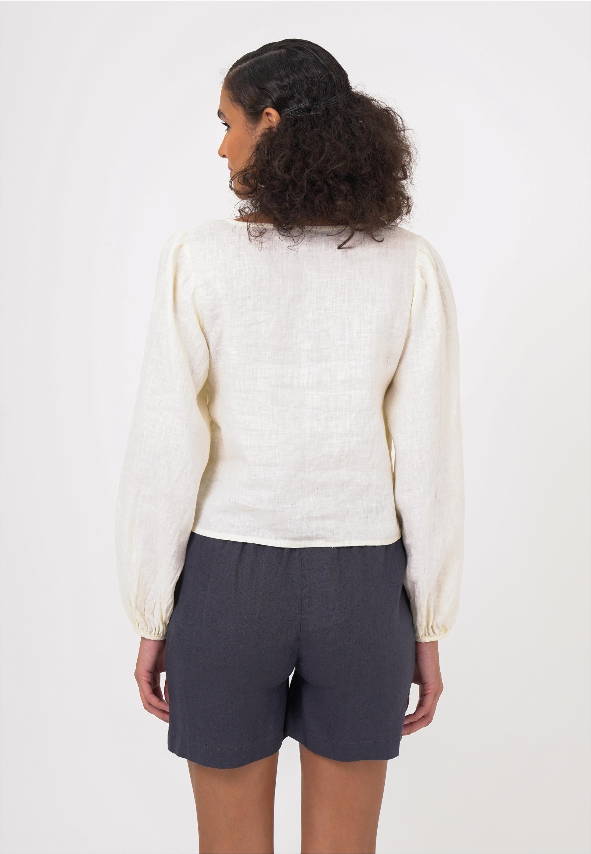freshlions Klassische Bluse »Amara«, im klassischen Design