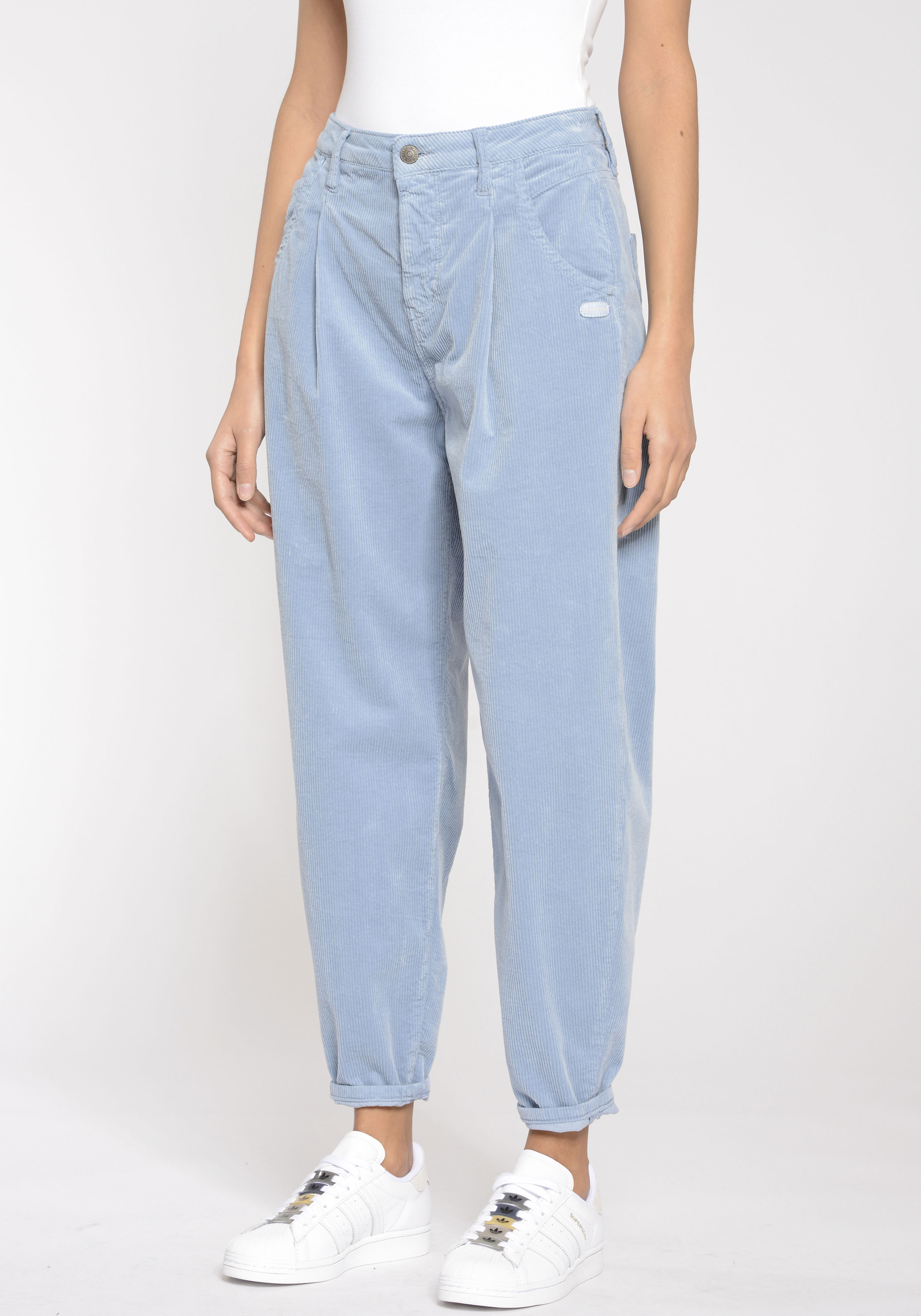 Cordhose »94Silvia Cropped«