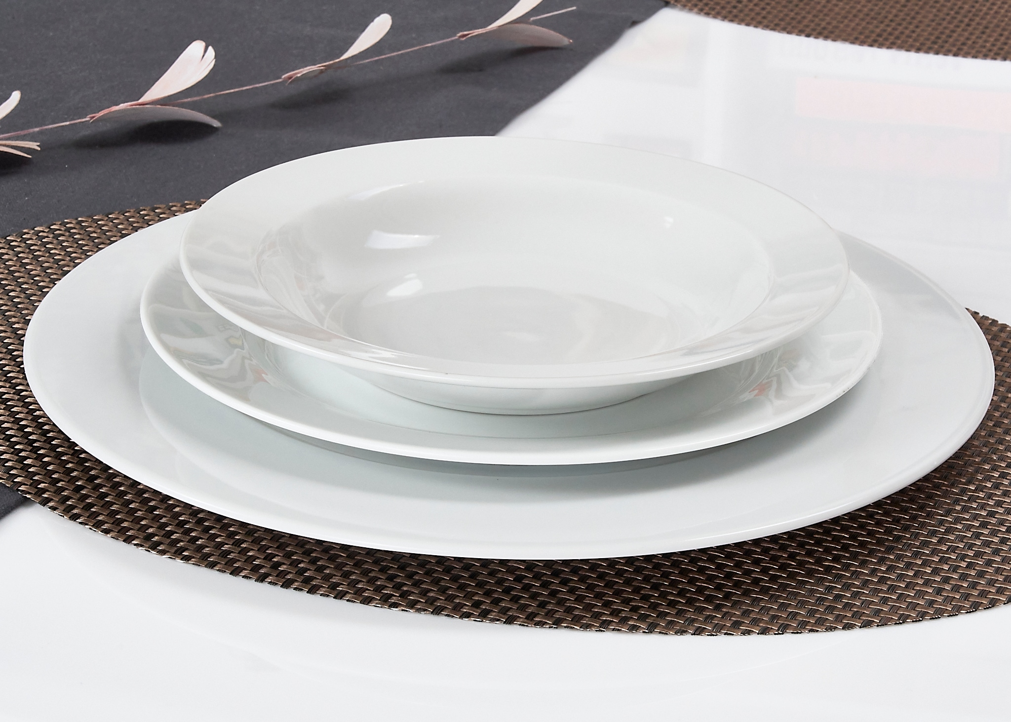 Retsch Arzberg Servierplatte »Platzteller HEIKE WEISS 32 cm, Set 2-teilig, rund, Porzellan«, (Set, 2 tlg.), vielfältig einsetzbar als Platzteller,Servierplatte oder für Tischdeko