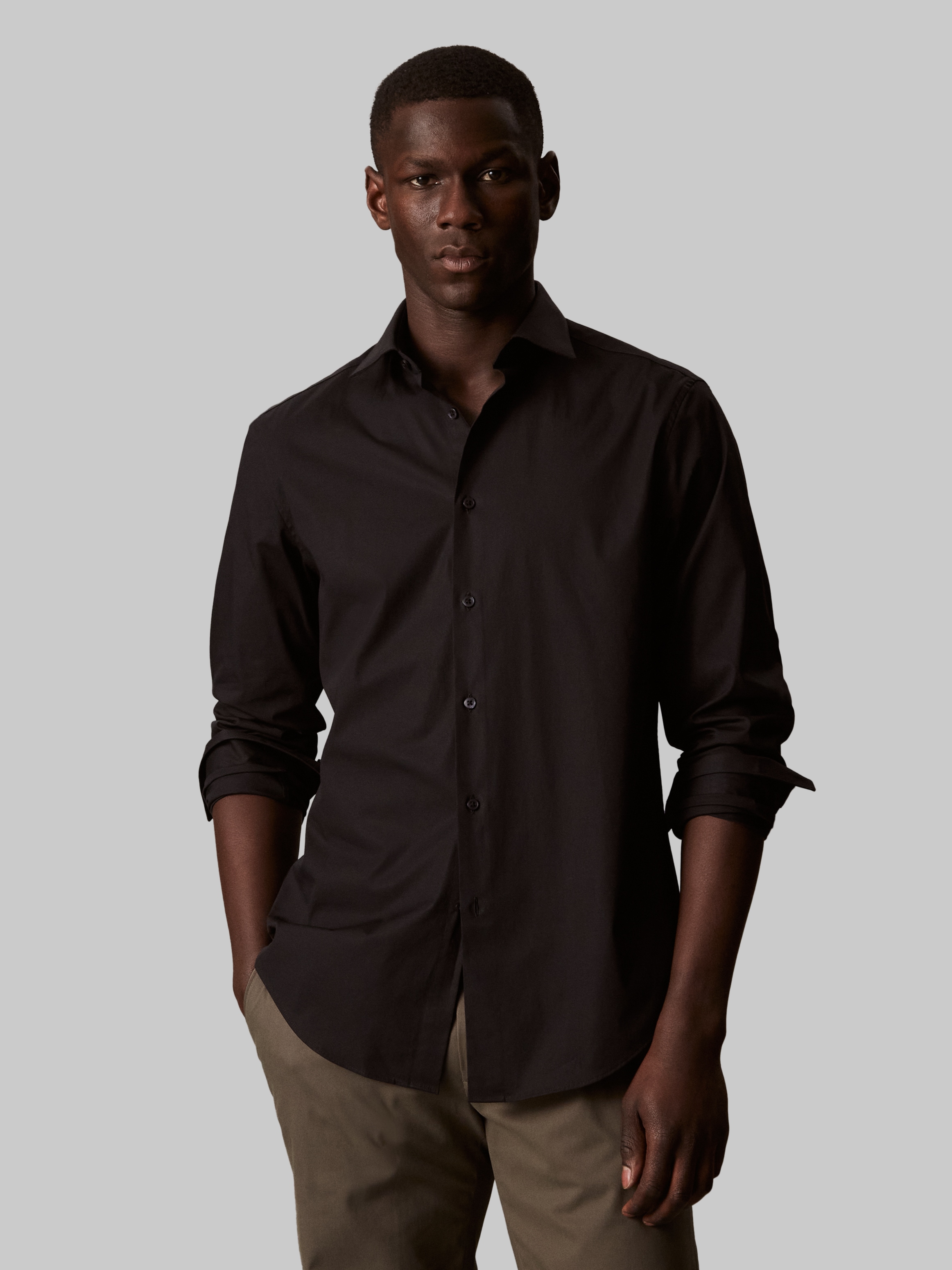 Calvin Klein "REG ESNTL POPLIN STR SLD" Regular fit, mit Rundhalsausschnitt