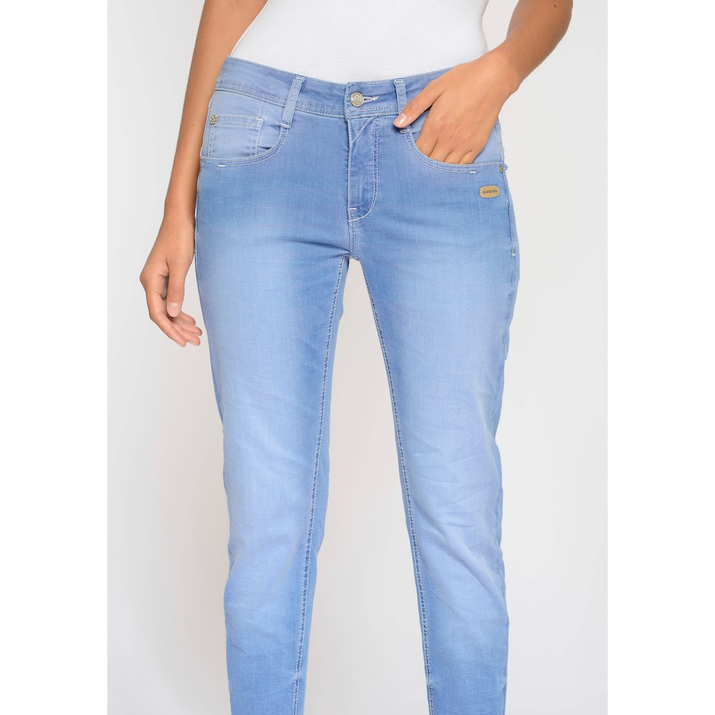 GANG Relax-fit-Jeans »94Amelie cropped«, mit doppelter Passe und doppelter, rechter Gesäßtasche