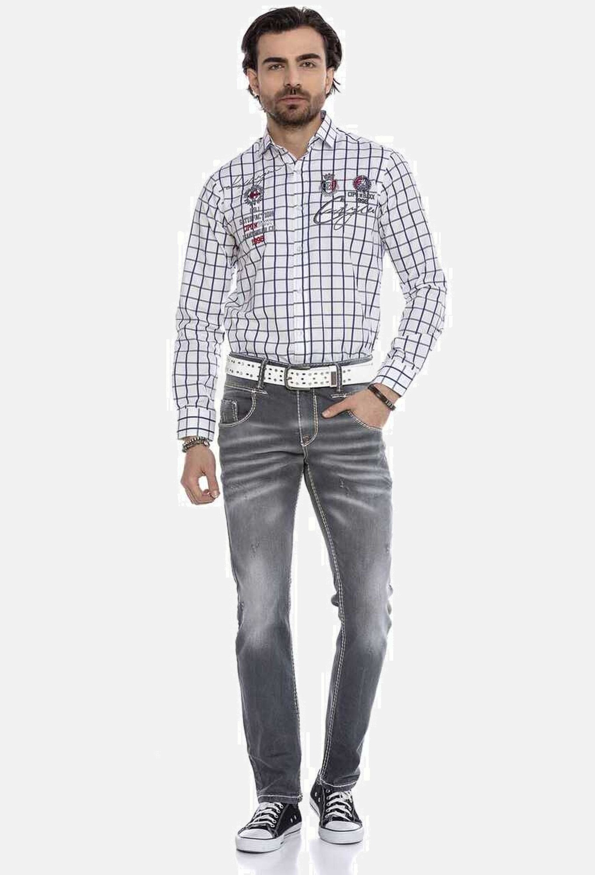 Cipo & Baxx 5-Pocket-Jeans »Cipo & Baxx Jeans« in modernem Straight Fit-Schnitt, CD668