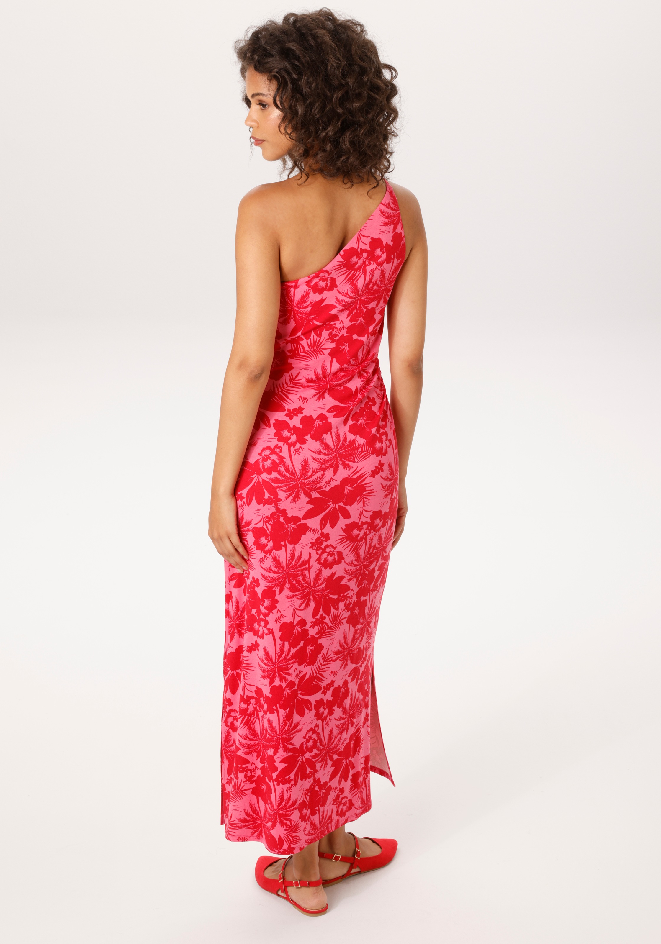 Aniston CASUAL Sommerkleid in modischer One-Shoulder-Form - NEUE KOLLEKTION günstig online kaufen