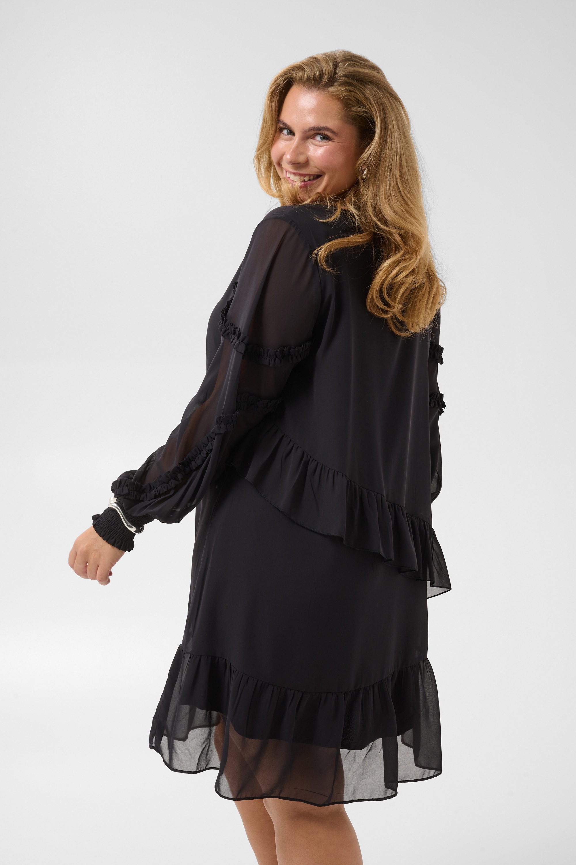 KAFFE Curve Midikleid »KAFFE Curve Kleid KCnaelle«