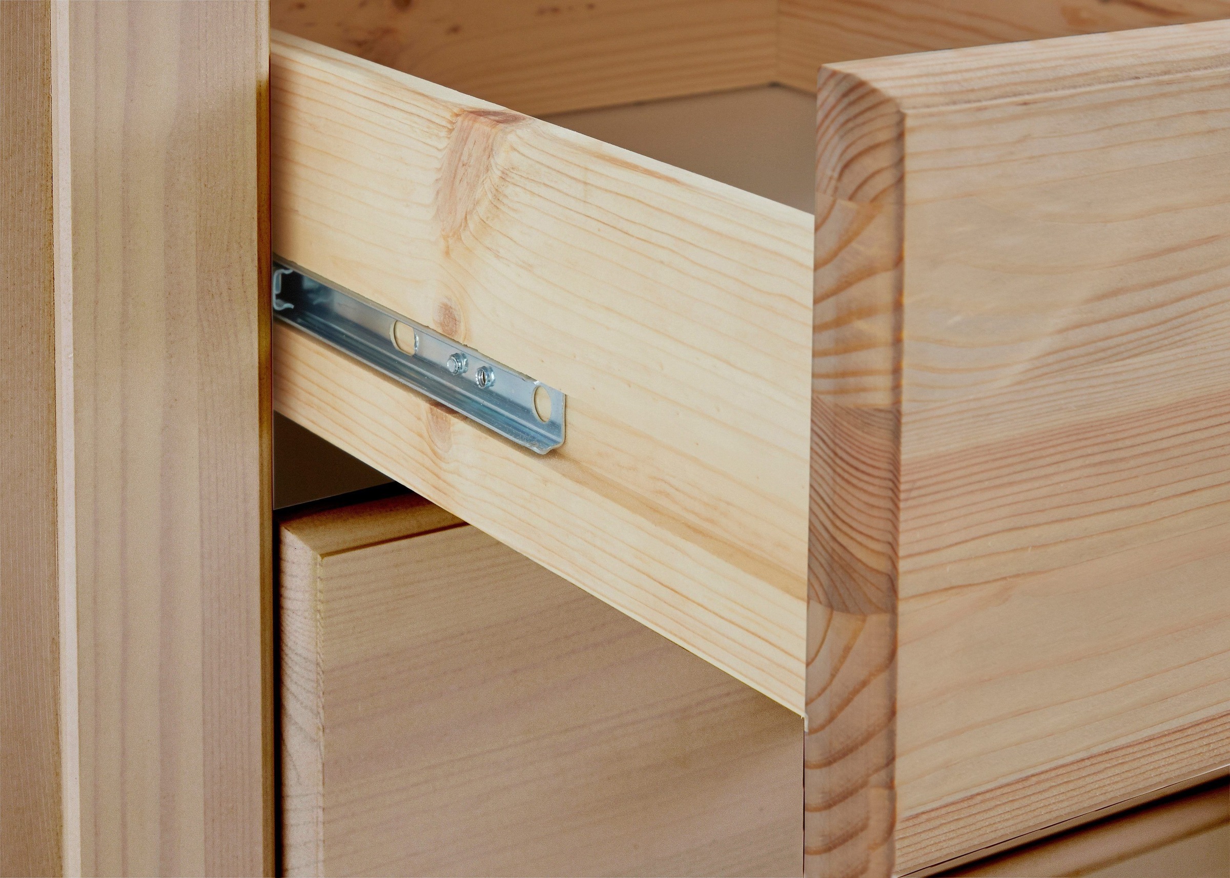 Home affaire Kleiderschrank »Adele«, (4 Breiten: 92/130/169/207 H/T ca. 191/54 cm), aus massiver Kiefer,Spiegel beim 4-und 5-trg.Schrank, Innenausstattung