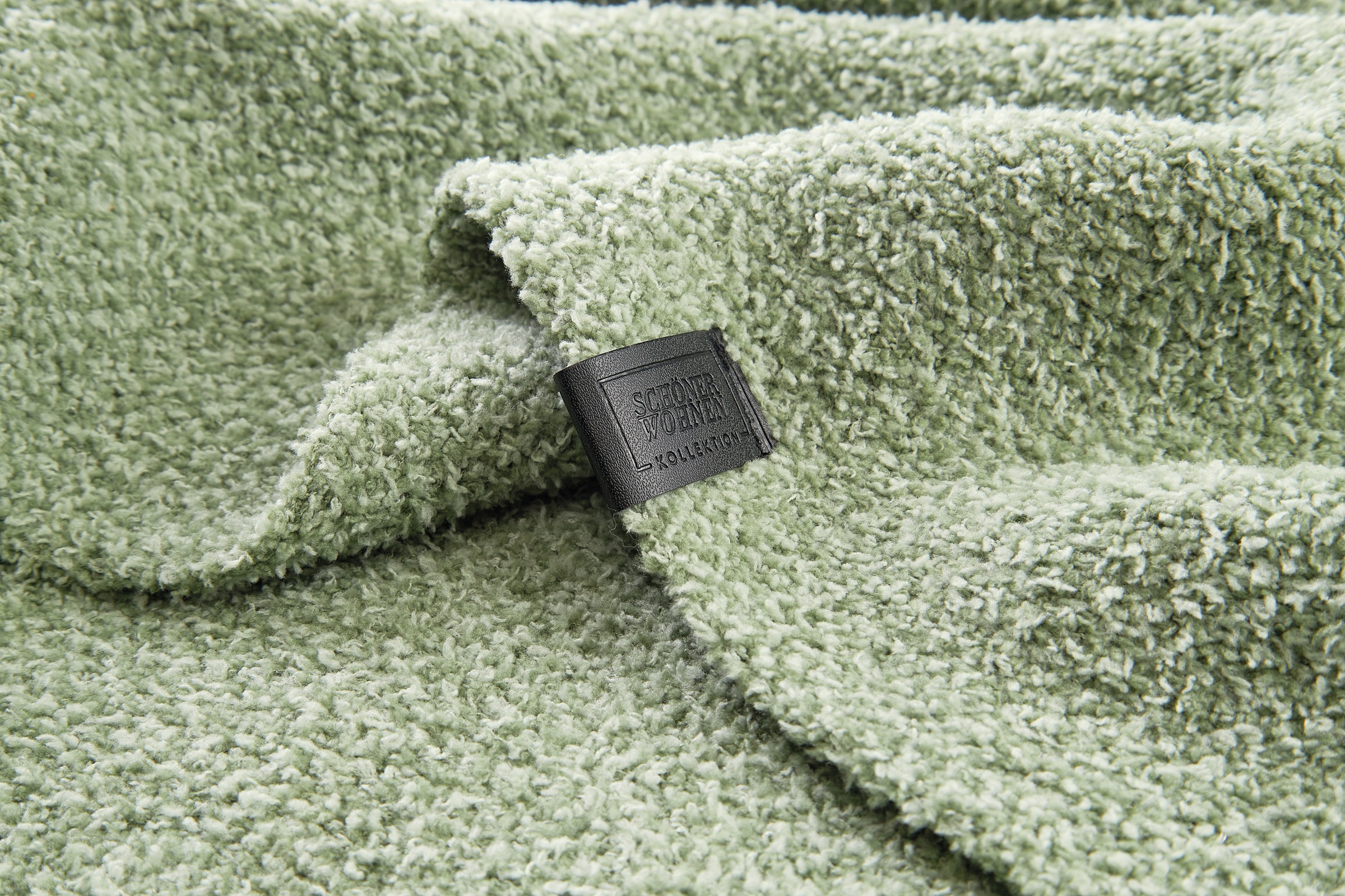 SCHÖNER WOHNEN-Kollektion Wohndecke "Vivid" aus kuschelweichem Polyesterstr günstig online kaufen