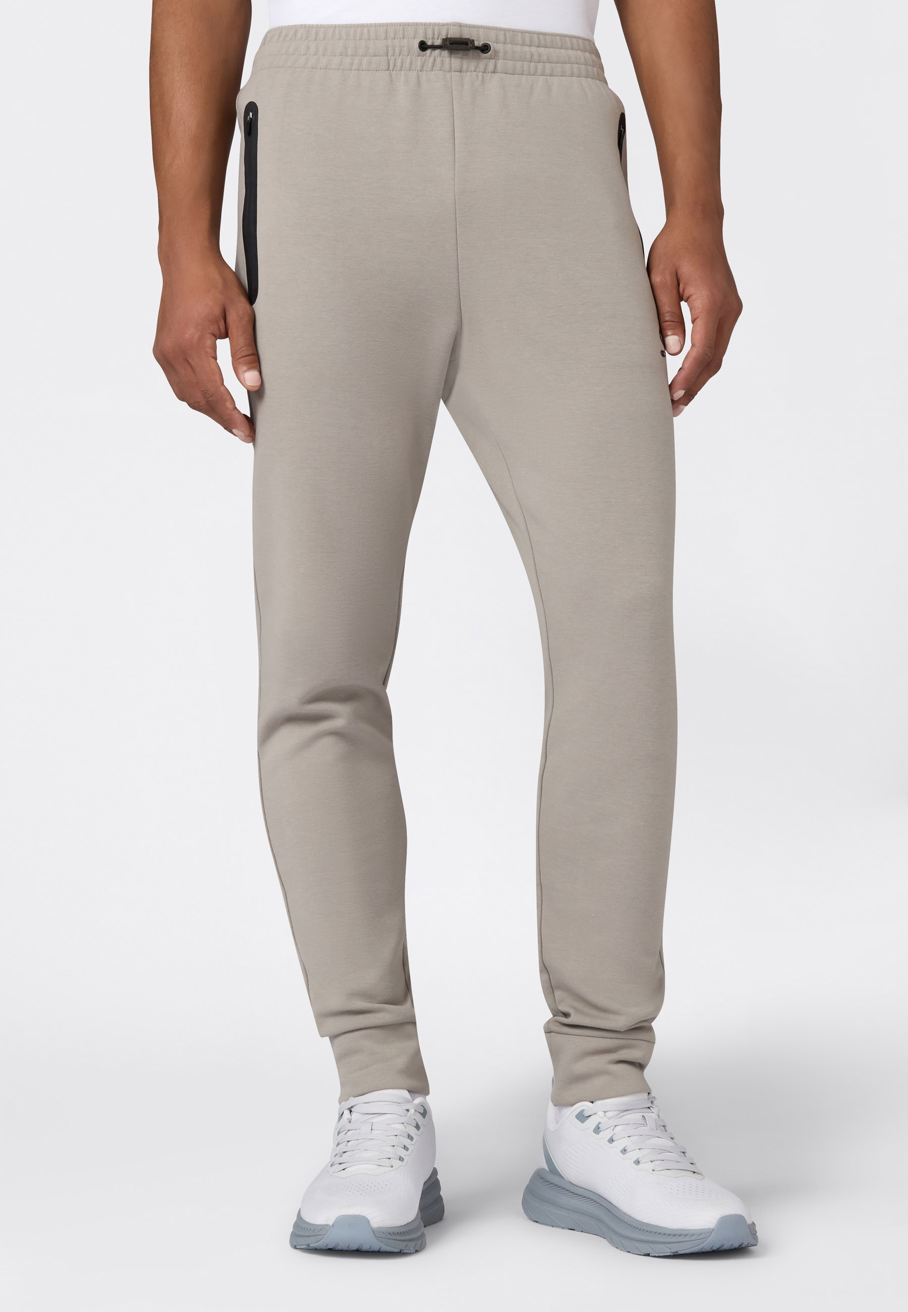 Champion Jogginghose "C-TECH Slim Fit Interlock Cuffed Pants" mit Bündchen am Beinabschluss, für Sportmode und sportlichen Stil