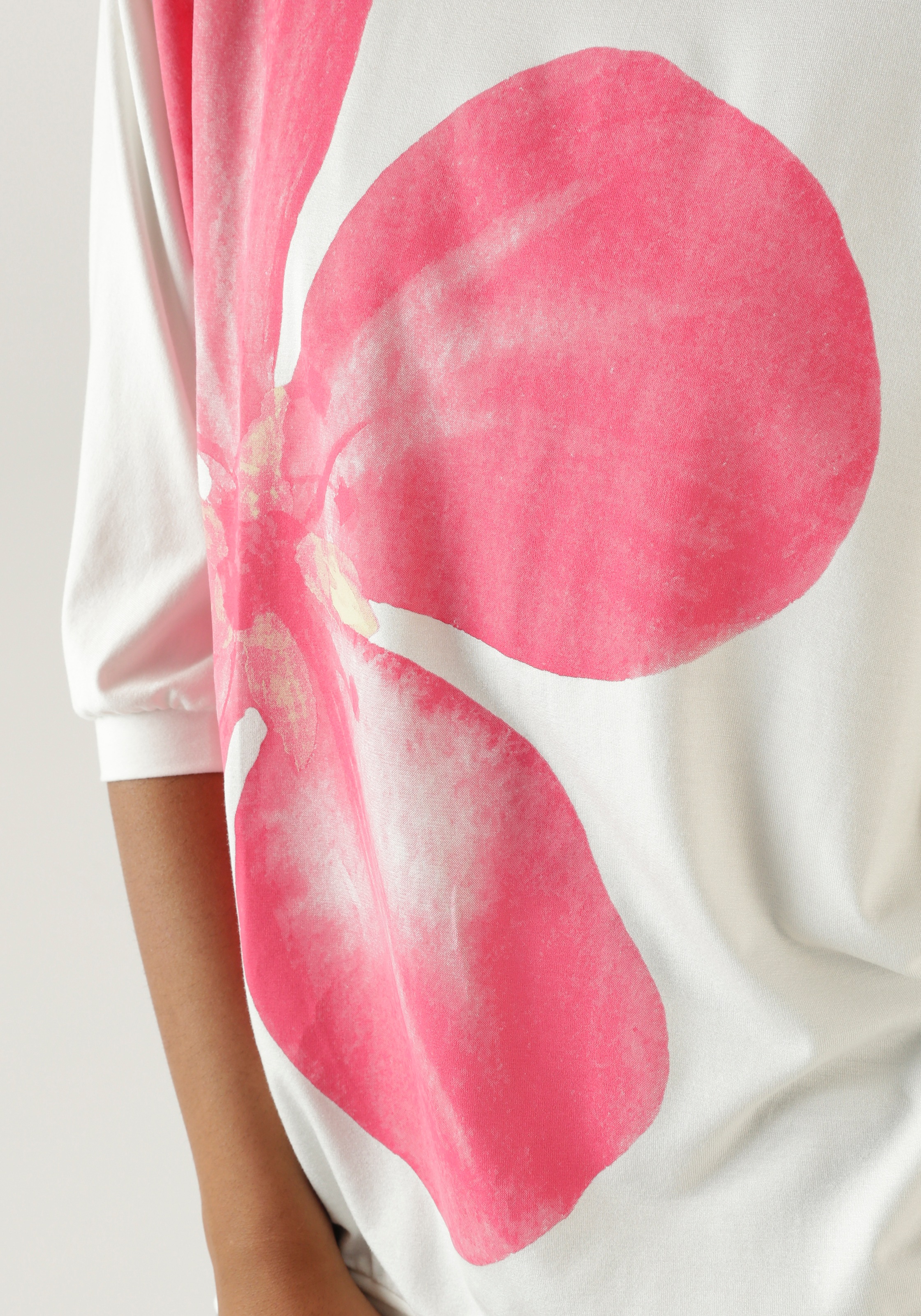 Fledermausshirt ANISTON SELECTED, Damen, Gr. 48, bunt (weiß, pink, rosa, gelb), Single Jersey, Obermaterial: 95% Viskose, 5% Elasthan, bedruckt, geblümt, lässig geschnitten hüftbedeckend, Rundhals, Fledermausärmel Bündchen, Shirts Fledermausshirt, mit gro 3