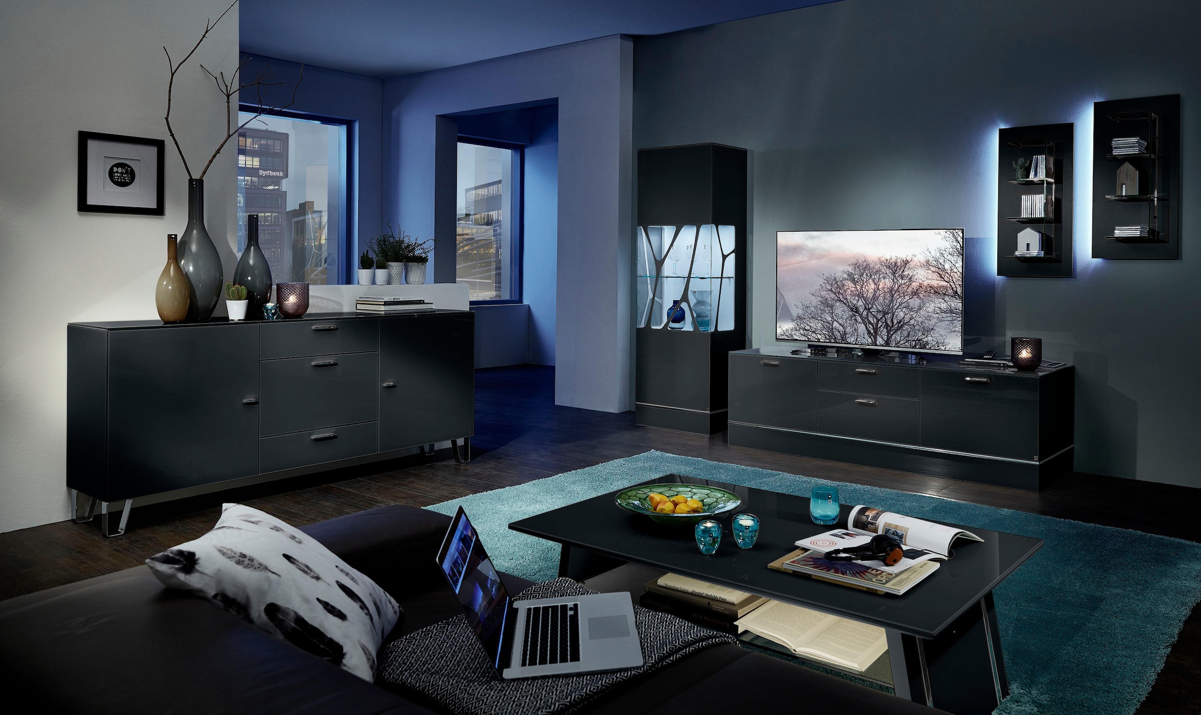 LEONARDO Couchtisch »CUBE«, mit Ablage, mit feinen Chromakzenten, Breite 125 cm