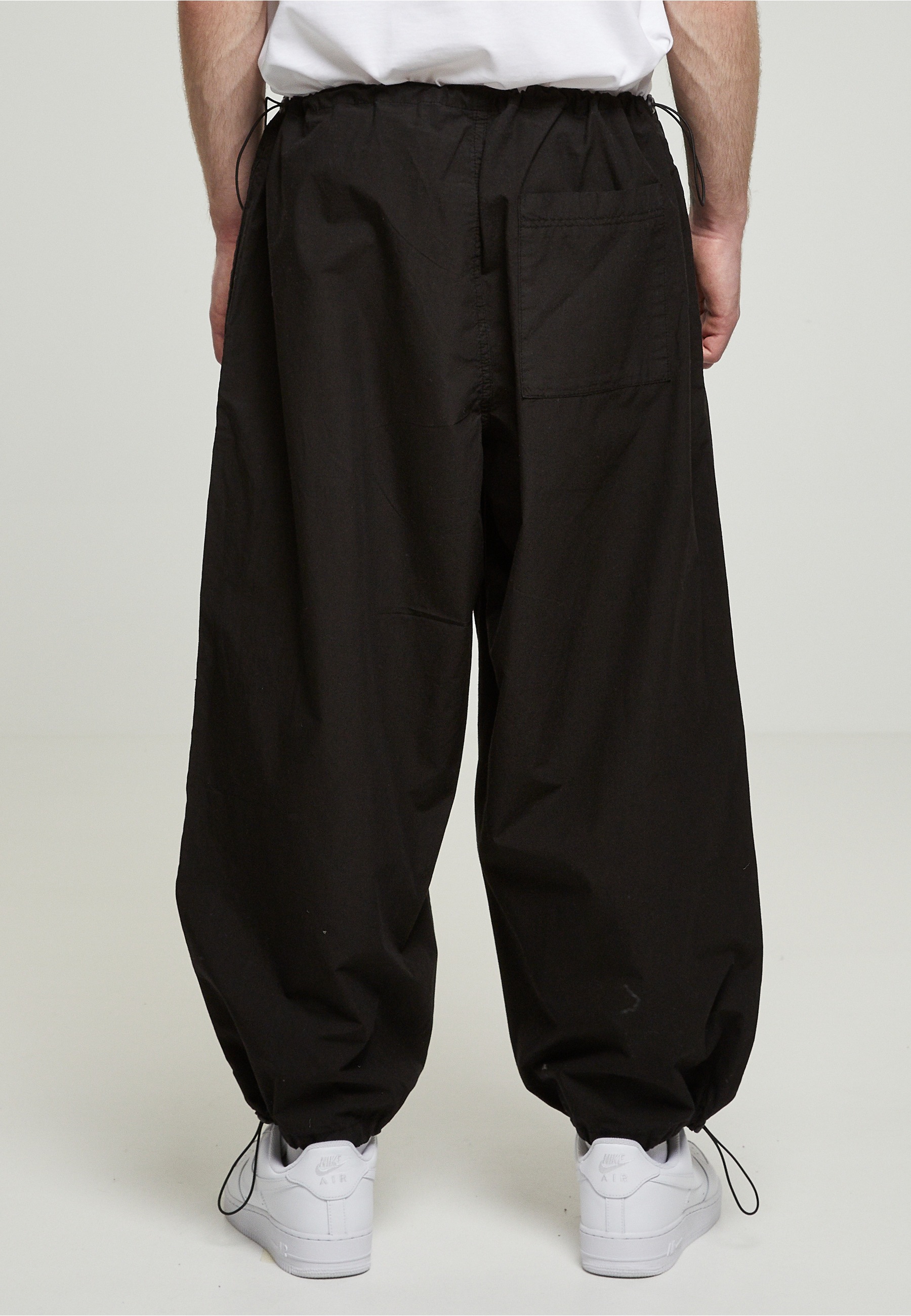 URBAN CLASSICS Stoffhose »Urban Classics Herren Popline Parachute Pants«