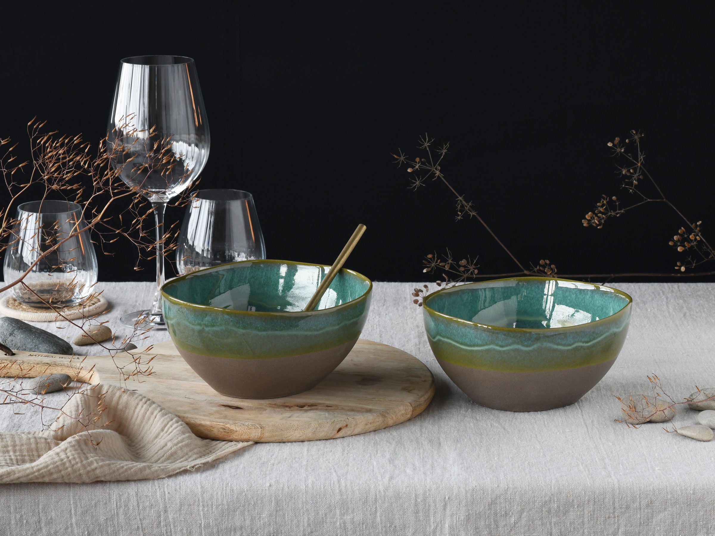 CreaTable Schale »Basalt Bio, Poke Bowl 18 cm 2-tlg«, 2 tlg., aus Steinzeug, Organische Form, Jedes Teil ein Unikat