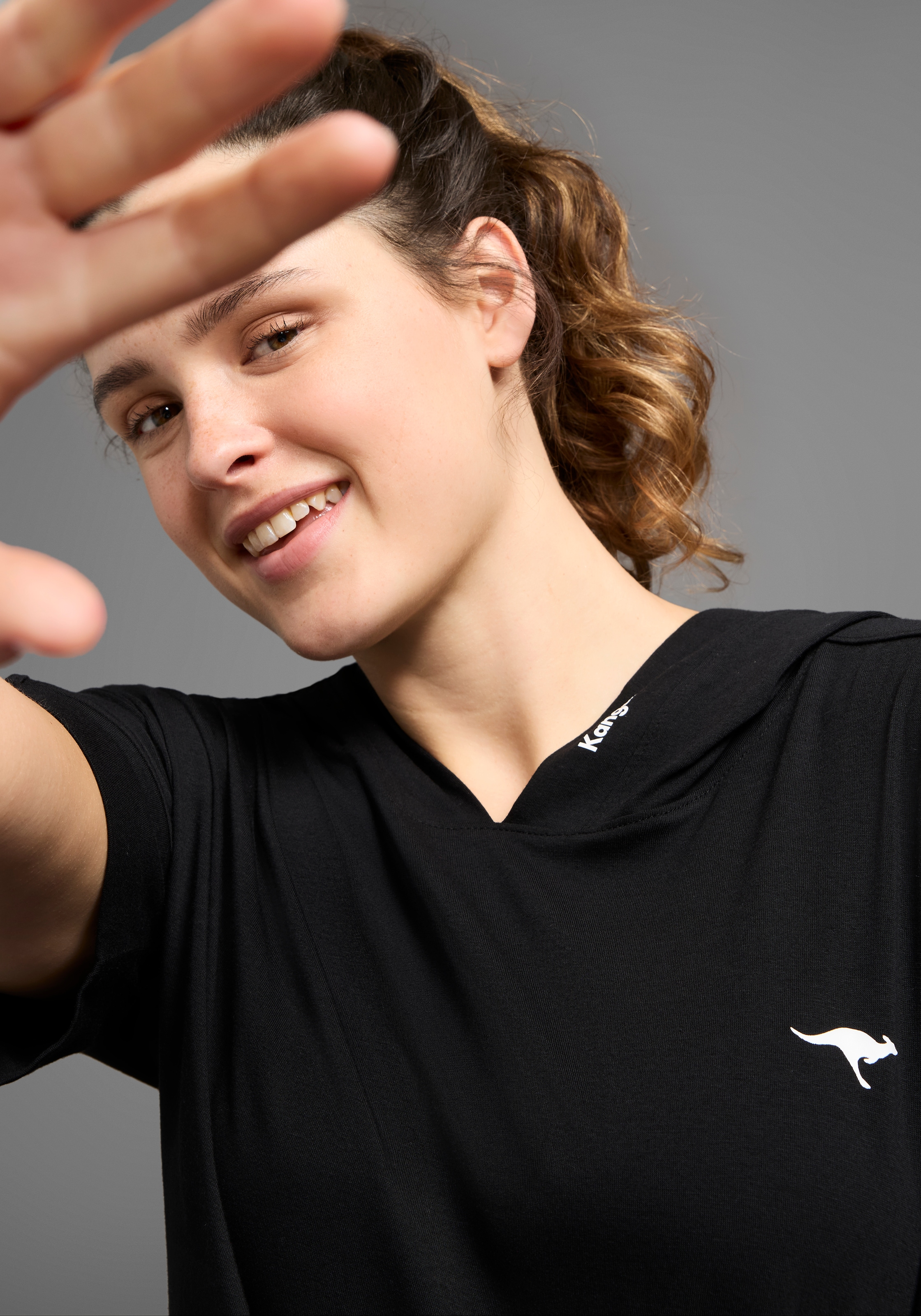 KangaROOS T-Shirt, Kurzarm, lässige Passform, aus Baumwolle