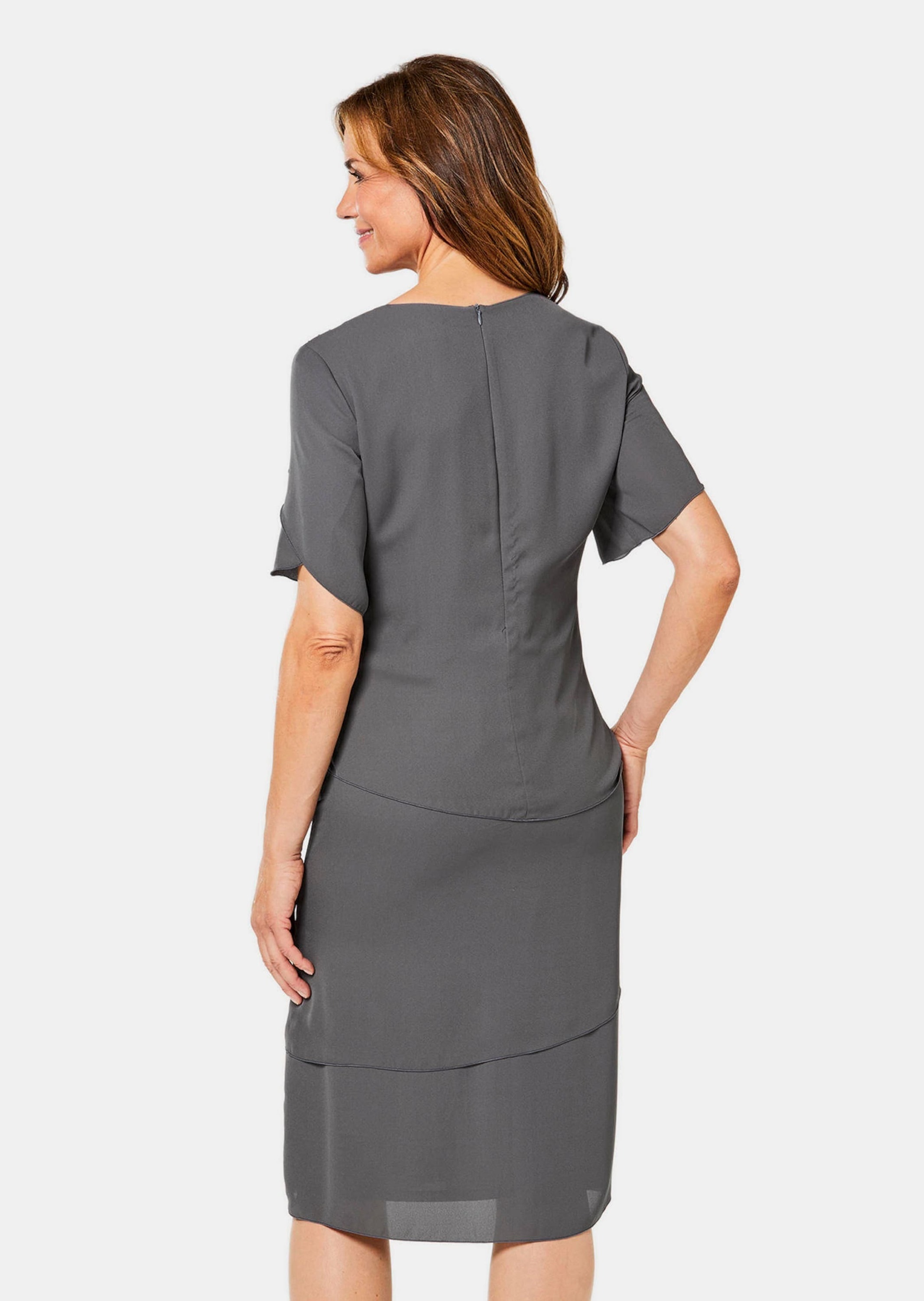 GOLDNER Etuikleid »Kleid Elegant fallendes Stufenkleid«