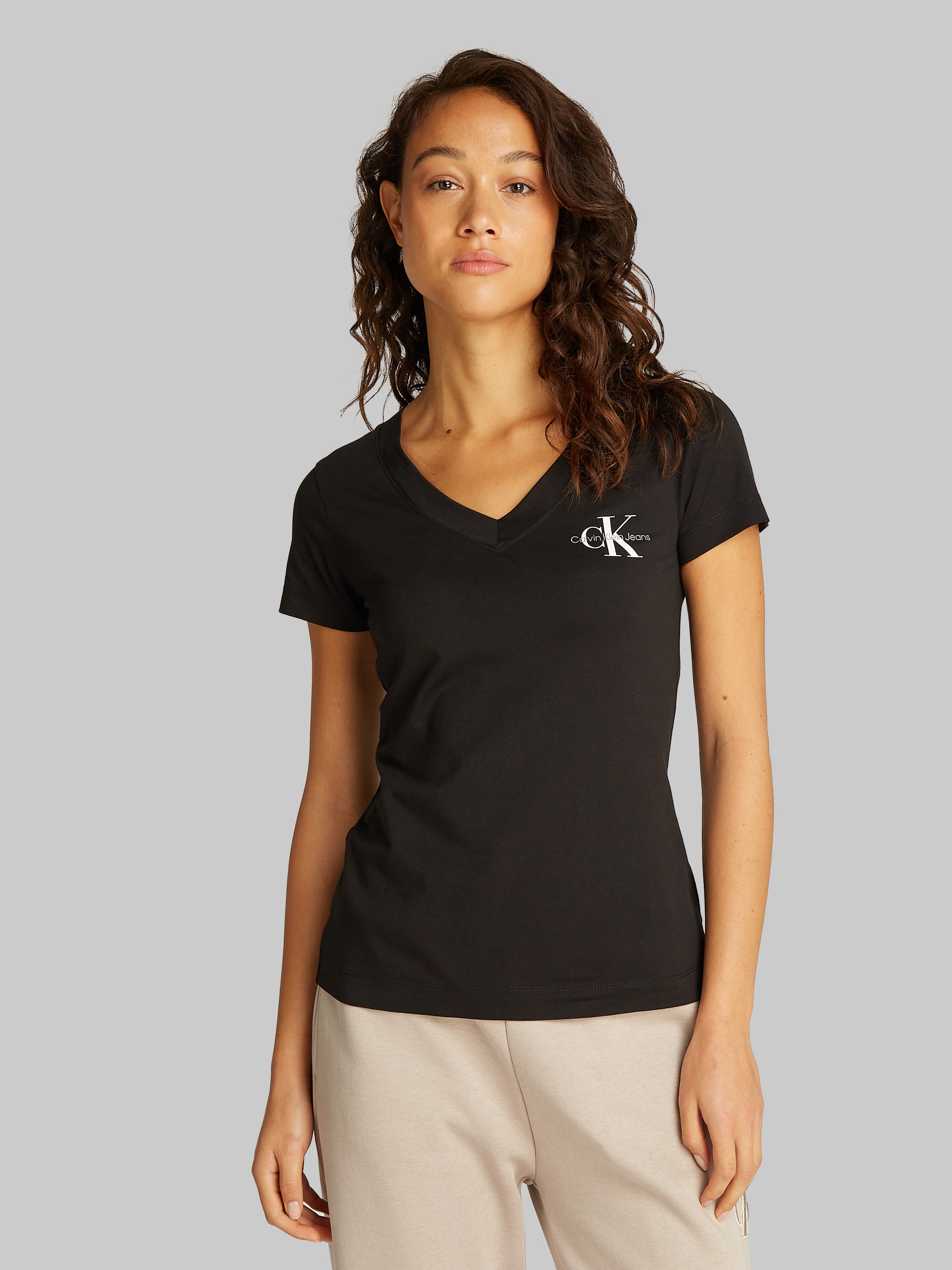 Calvin Klein Jeans T-Shirt »2-PACK MONOLOGO V-NECK TEE«, (Packung, 2er-Pack), mit Logomarkenlabel