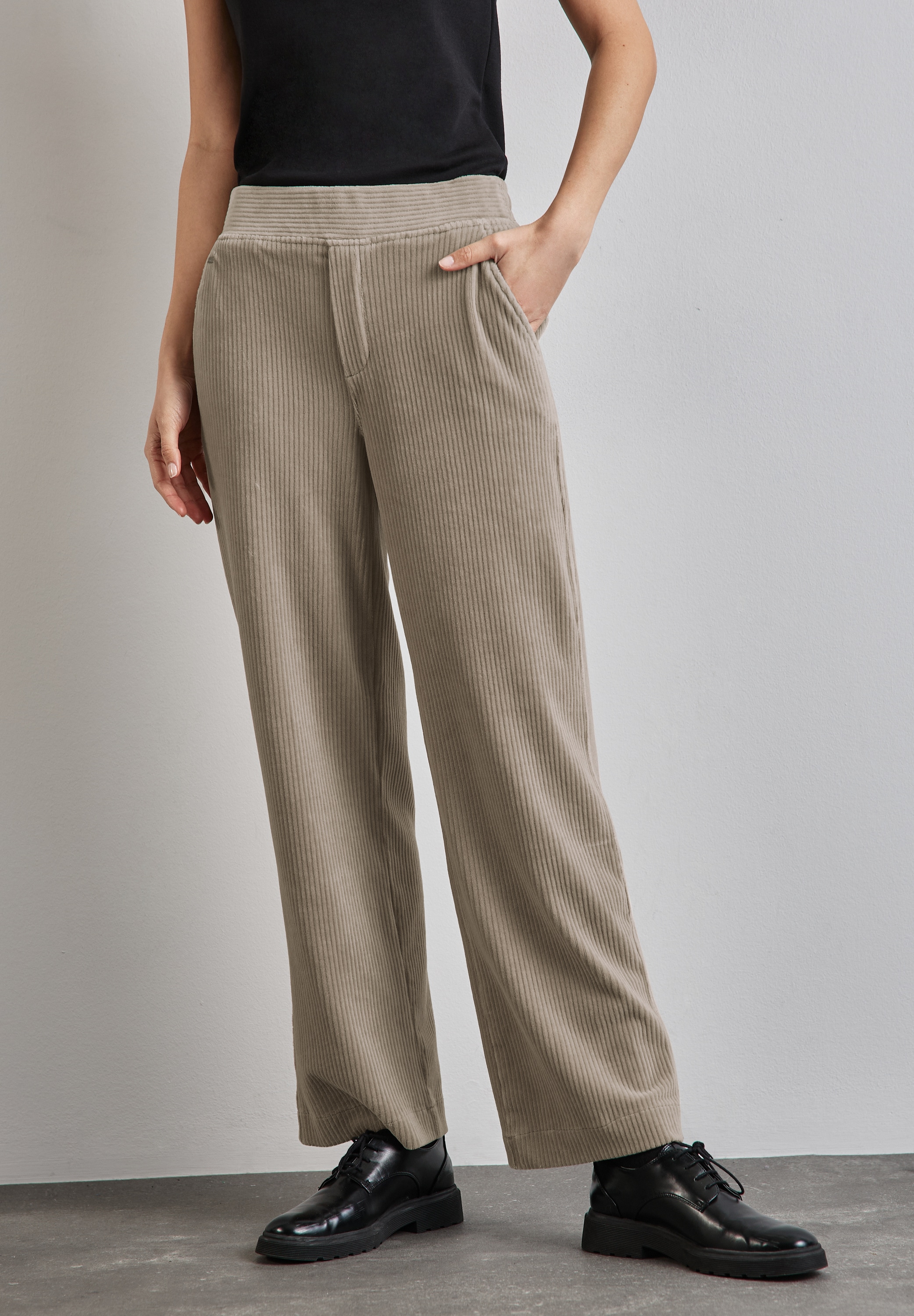 Cordhose, High Waist