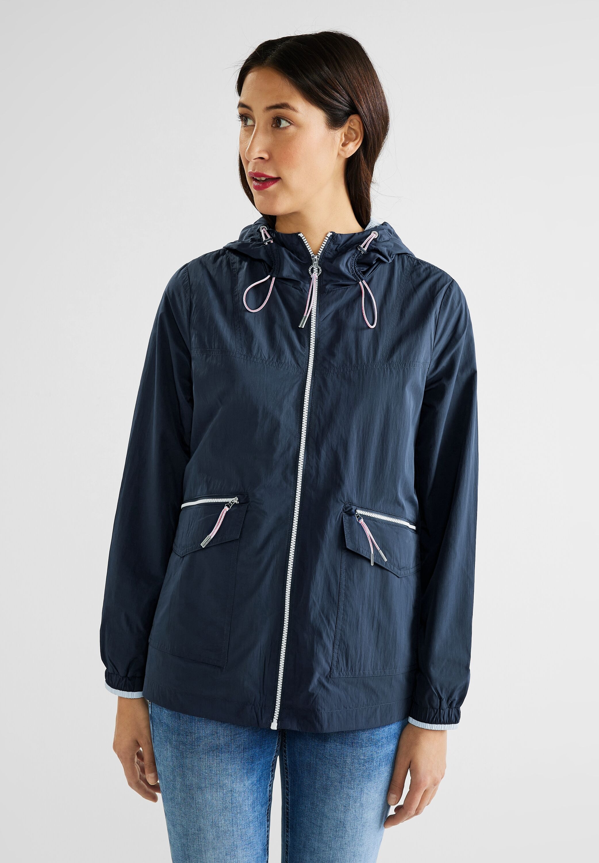 STREET ONE Windbreaker, mit Kapuze, in Unifarbe kaufen