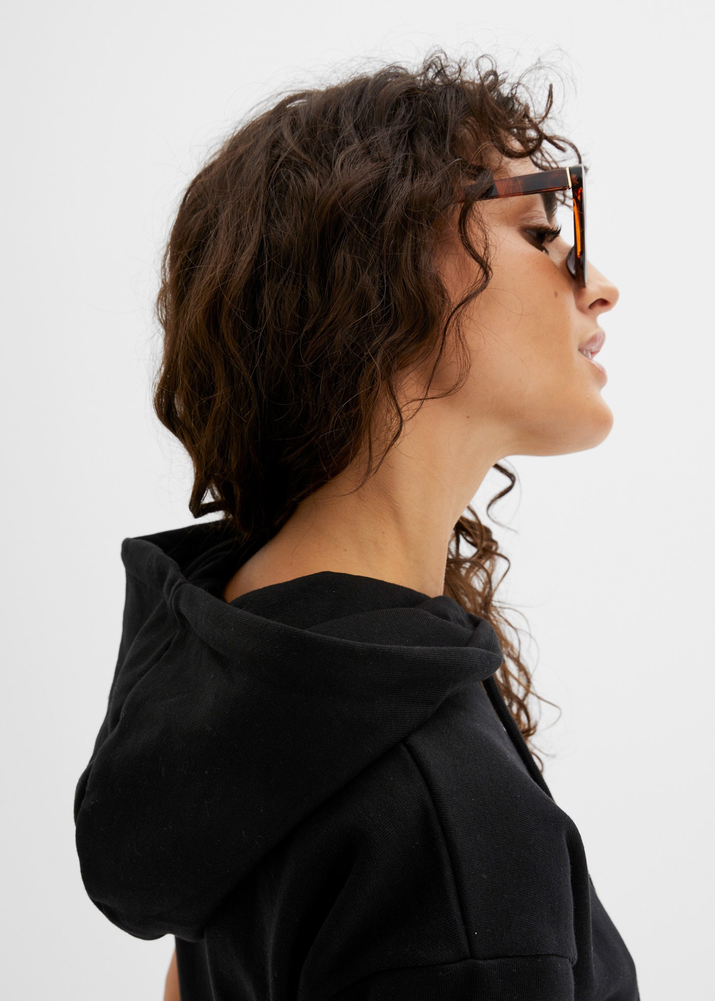 Thumbnail - bonprix Sweatkleid aus Baumwolle, Loose fit, mit Kapuze, mit Kangaroo-Tasche, Kurzarm