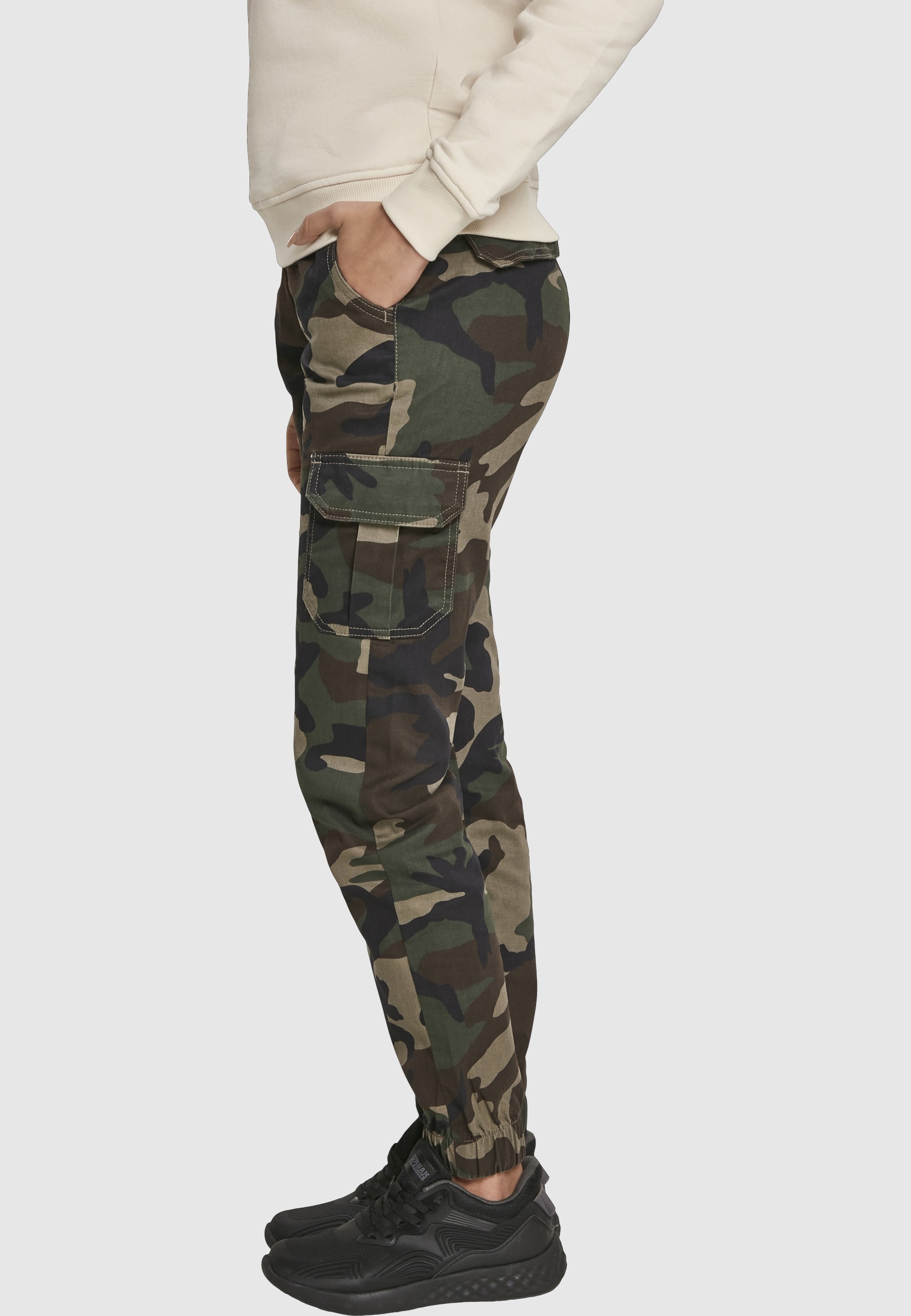URBAN CLASSICS Cargohose »Urban Classics Damen Ladies High Waist Camo Cargo Pants«
